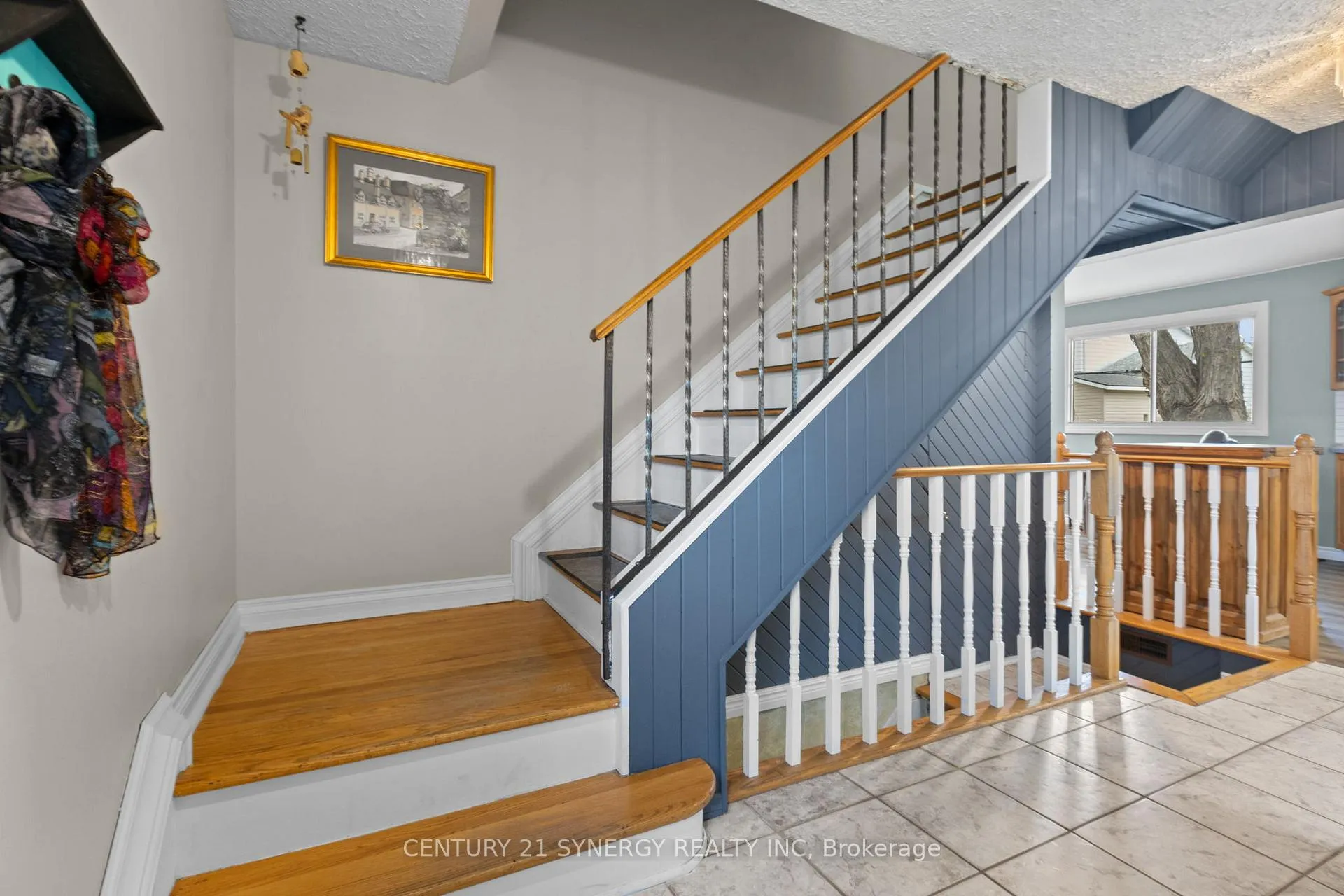 Photo 6 of 346 Nagel Avenue, Ottawa, Bilberry Creek/Queenswood Heights — HOMEH