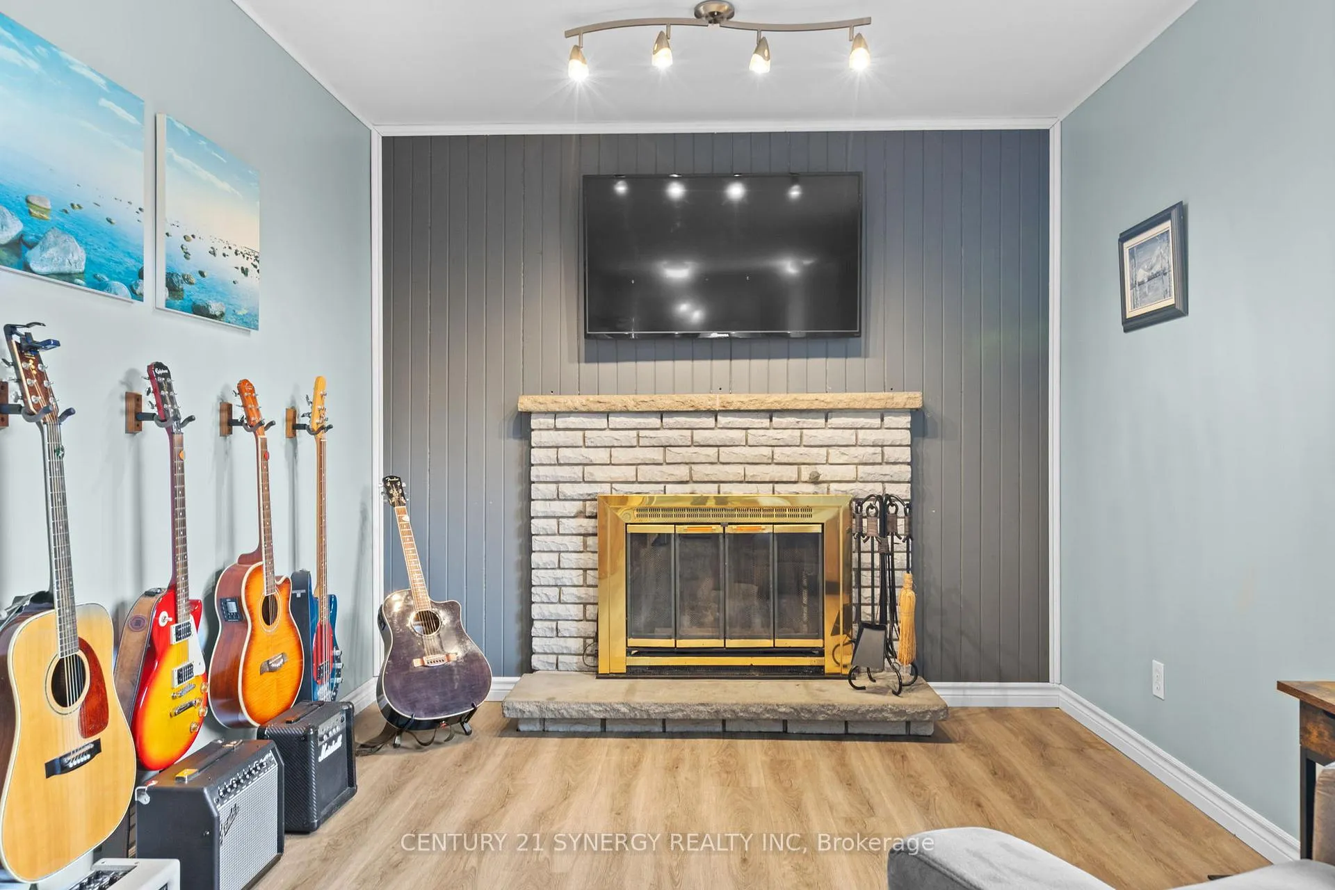Photo 16 of 346 Nagel Avenue, Ottawa, Bilberry Creek/Queenswood Heights — HOMEH