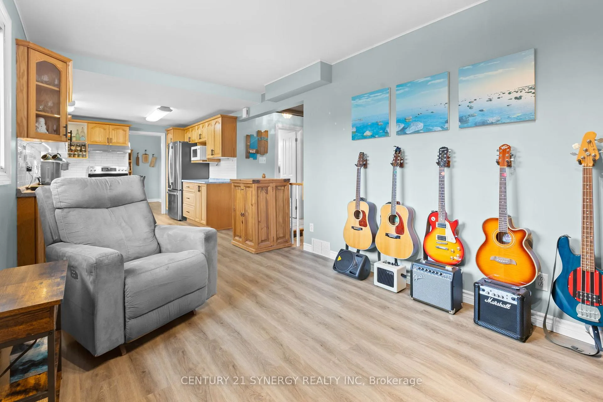 Photo 17 of 346 Nagel Avenue, Ottawa, Bilberry Creek/Queenswood Heights — HOMEH