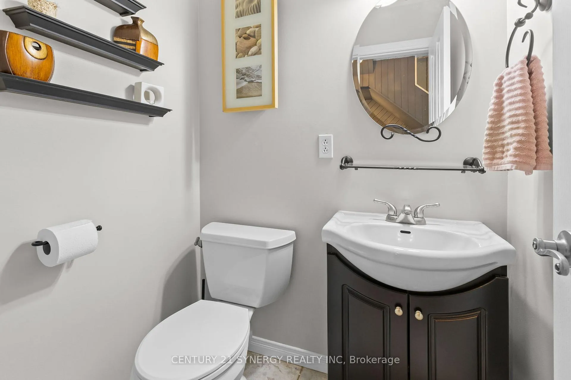 Photo 18 of 346 Nagel Avenue, Ottawa, Bilberry Creek/Queenswood Heights — HOMEH