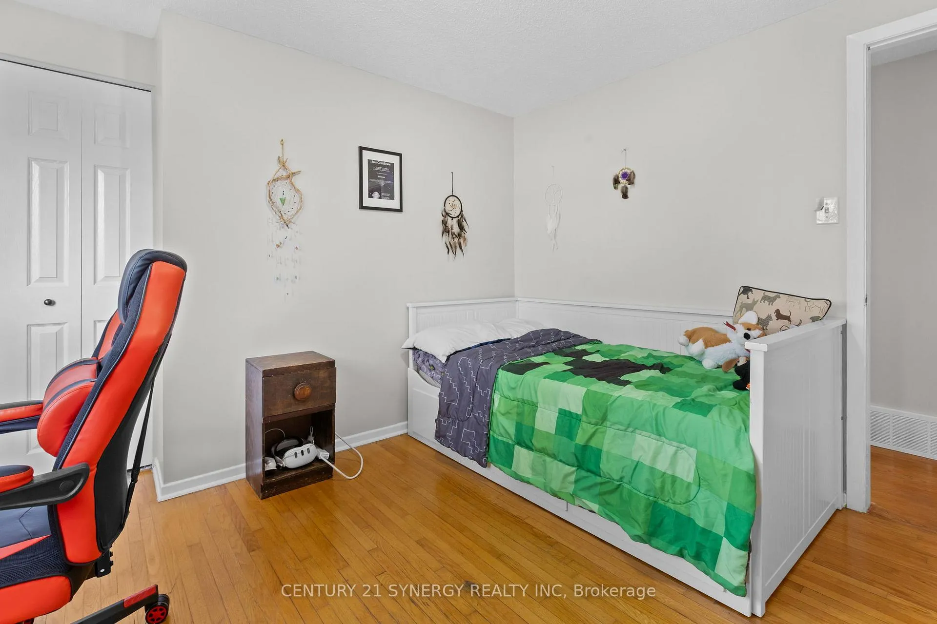 Photo 27 of 346 Nagel Avenue, Ottawa, Bilberry Creek/Queenswood Heights — HOMEH