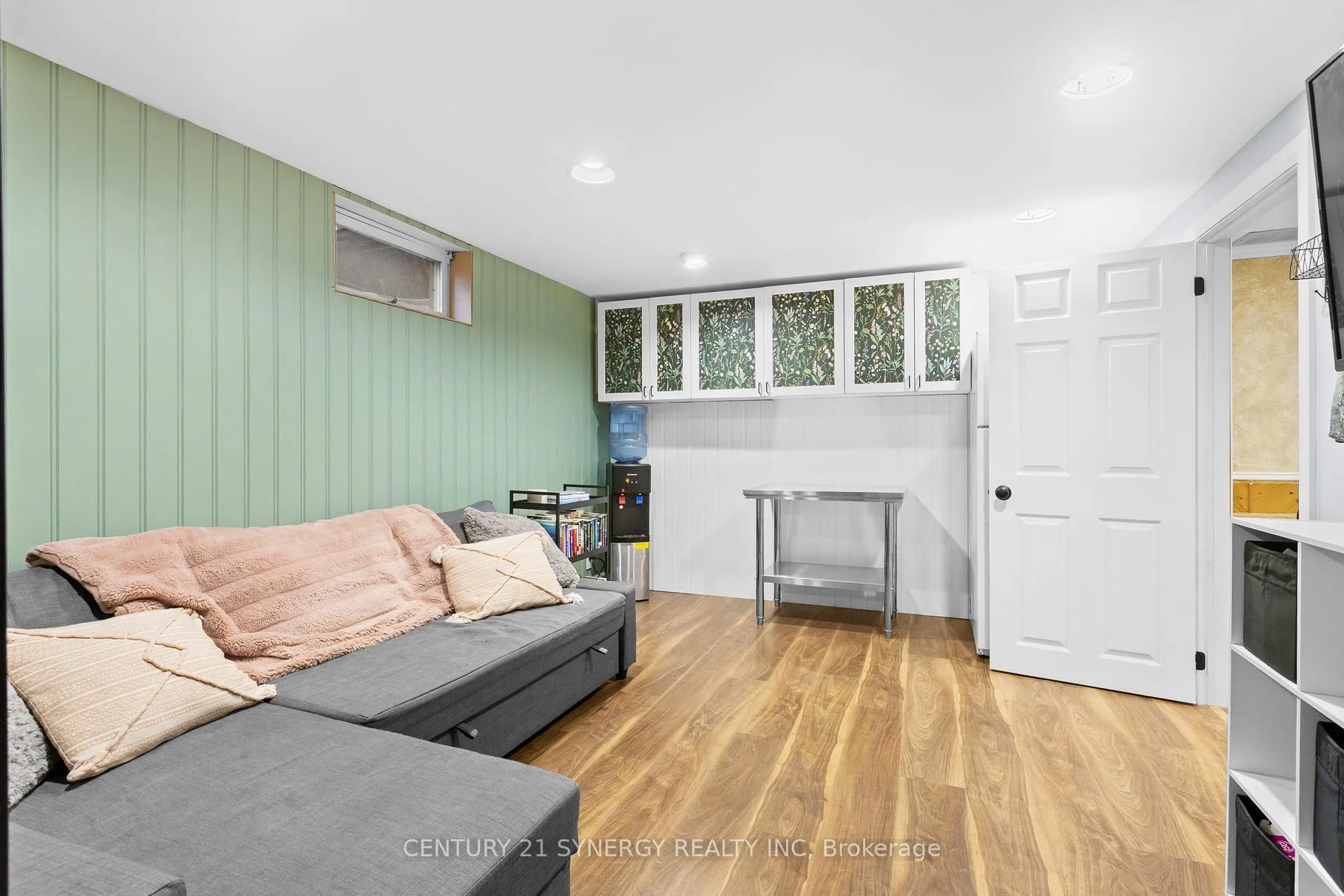 Photo 33 of 346 Nagel Avenue, Ottawa, Bilberry Creek/Queenswood Heights — HOMEH