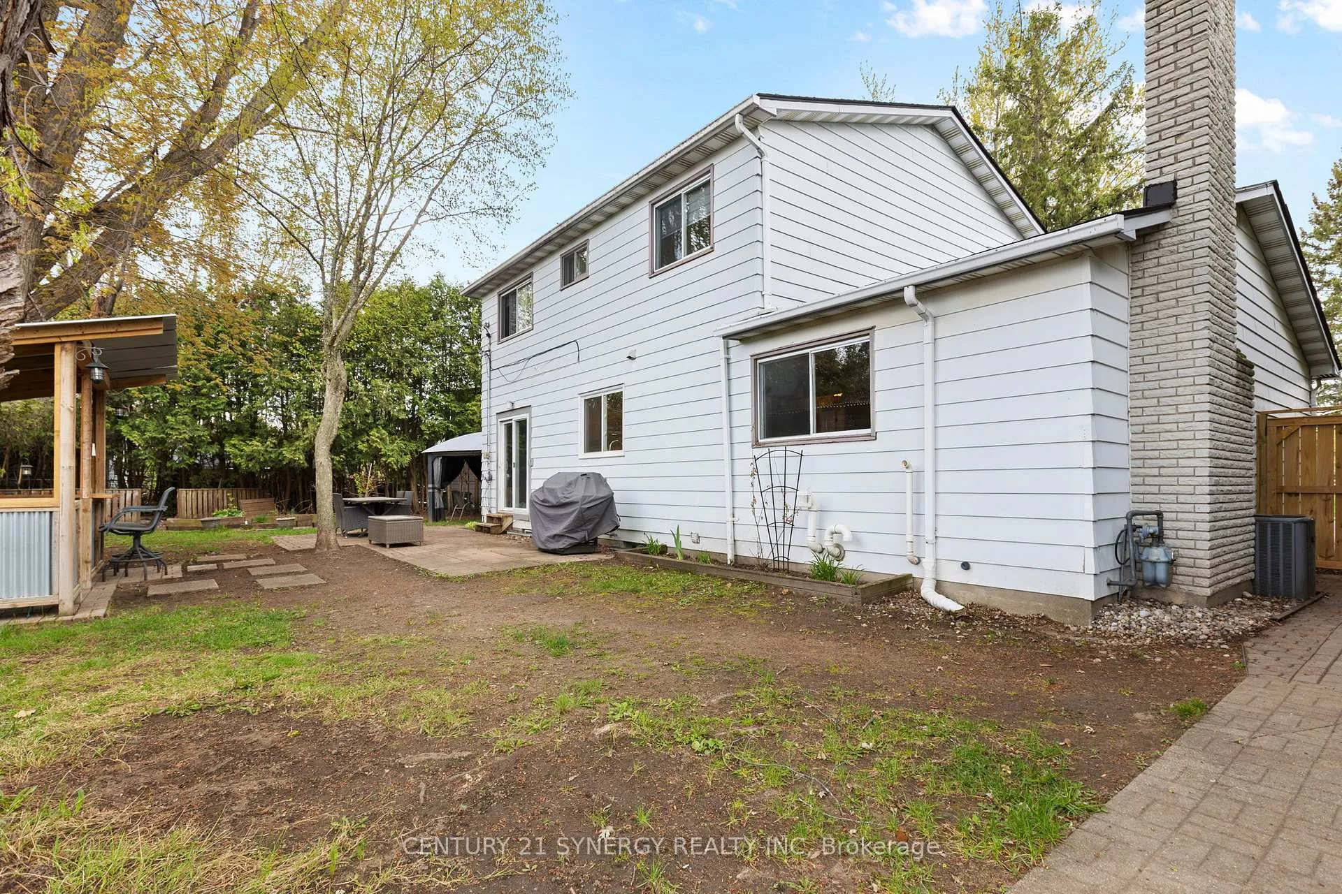 Photo 46 of 346 Nagel Avenue, Ottawa, Bilberry Creek/Queenswood Heights — HOMEH
