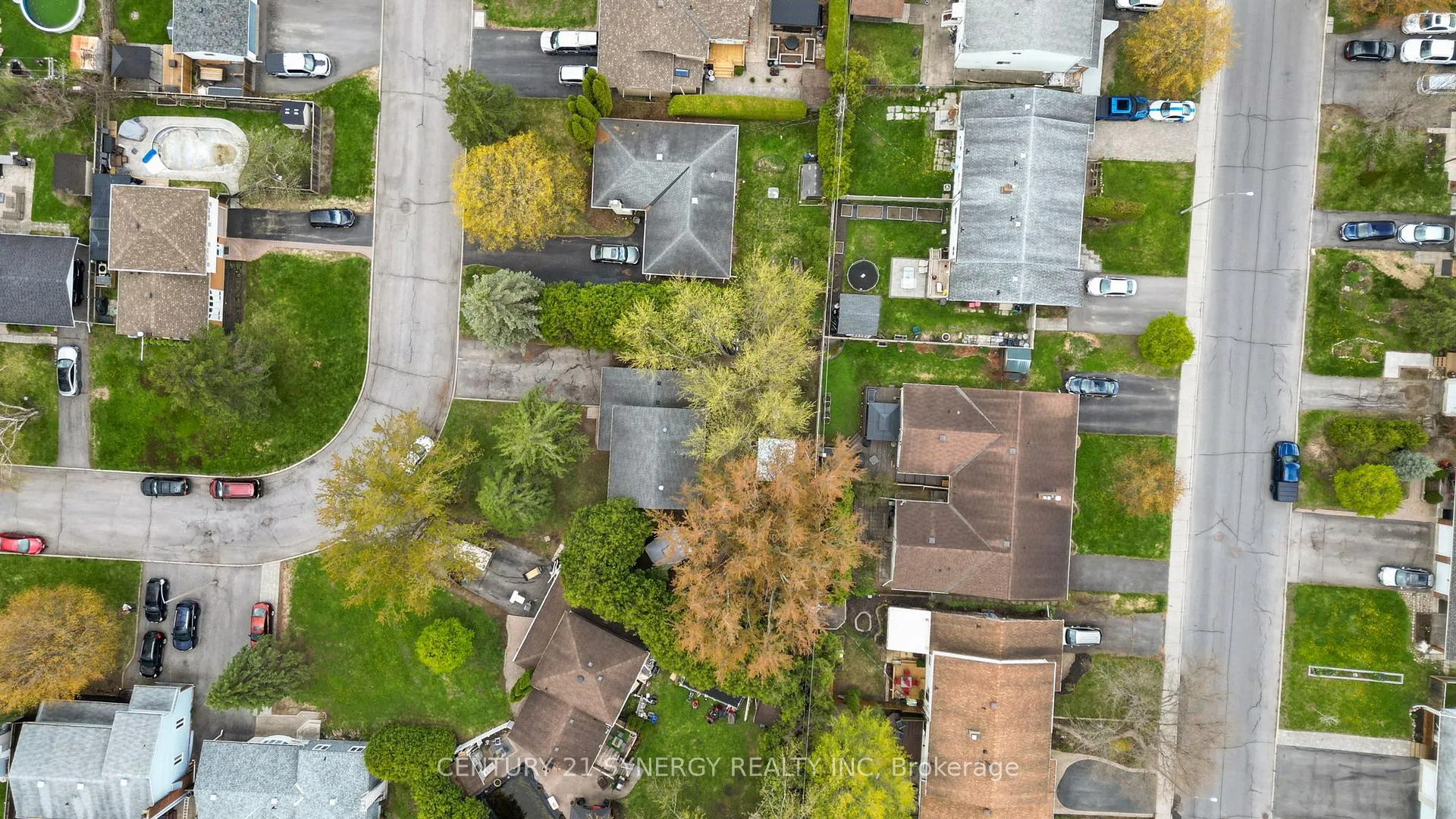 Photo 49 of 346 Nagel Avenue, Ottawa, Bilberry Creek/Queenswood Heights — HOMEH
