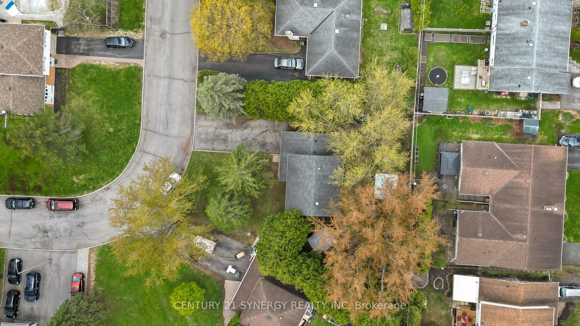 Photo 50 of 346 Nagel Avenue, Ottawa, Bilberry Creek/Queenswood Heights — HOMEH