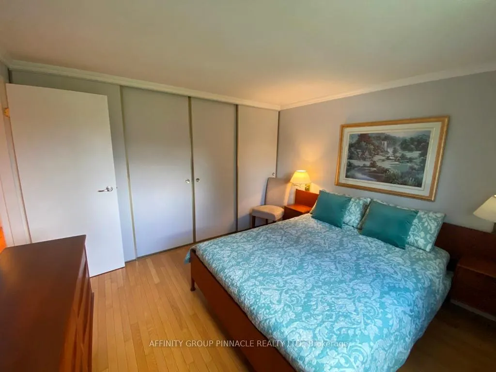 Photo 14 of 94 Sanderling Crescent, Kawartha Lakes, Lindsay — HOMEH