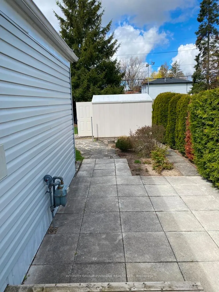 Photo 33 of 94 Sanderling Crescent, Kawartha Lakes, Lindsay — HOMEH