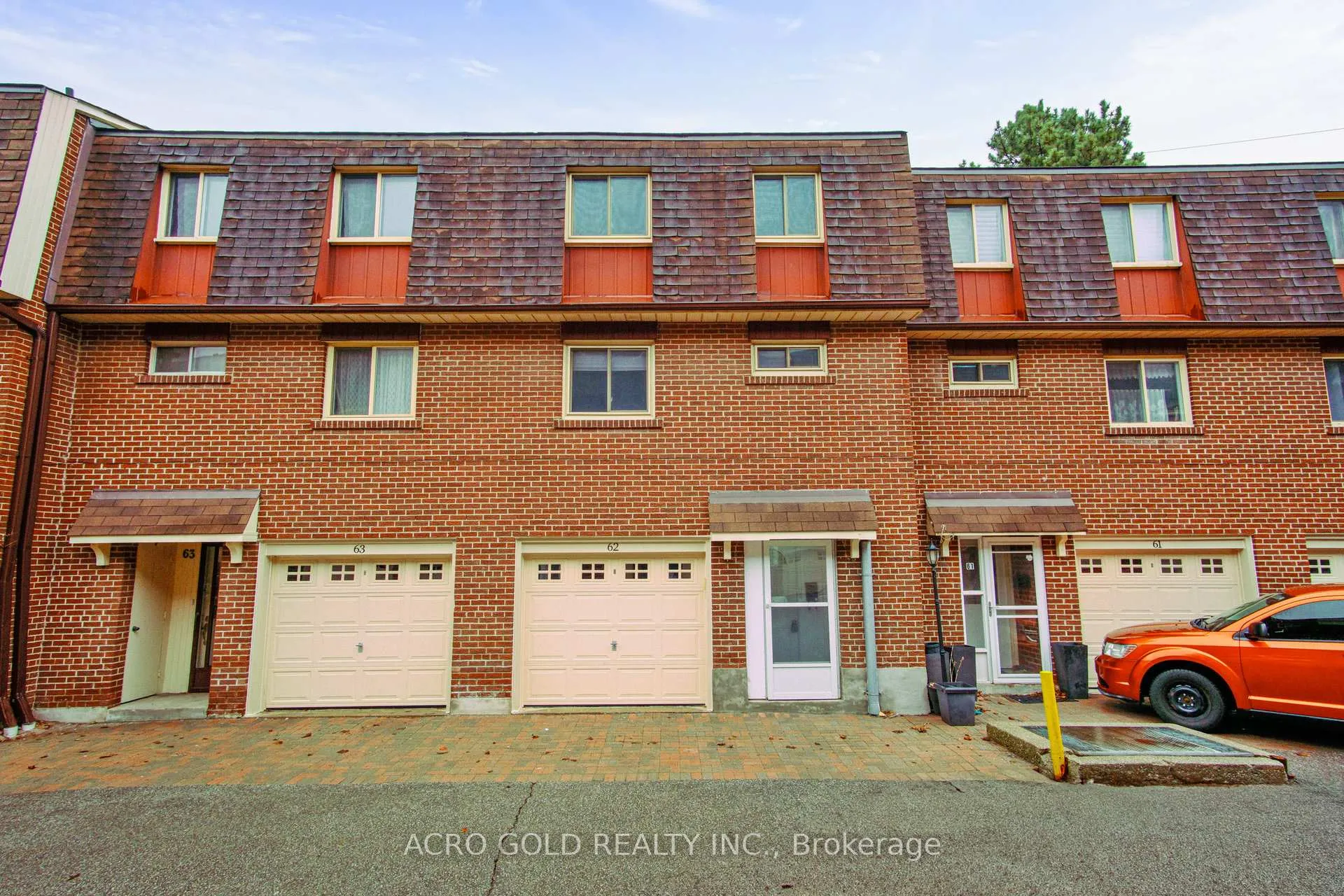 Front of Unit 62, 441 Military Trail