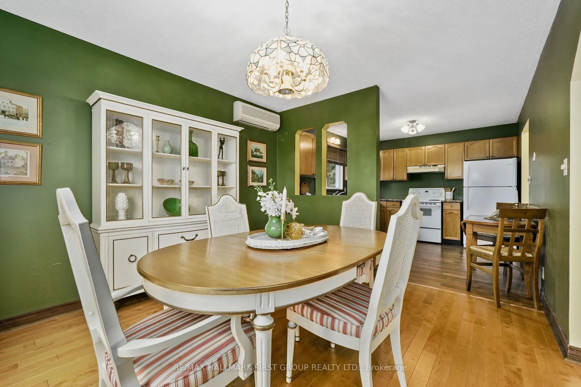 Photo 12 of 15 Morrow Avenue, Brighton — HOMEH