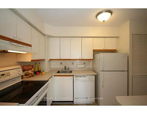 Photo 7 of Unit 409, 1025 Grenon Avenue, Ottawa, Fairfield Heights — HOMEH