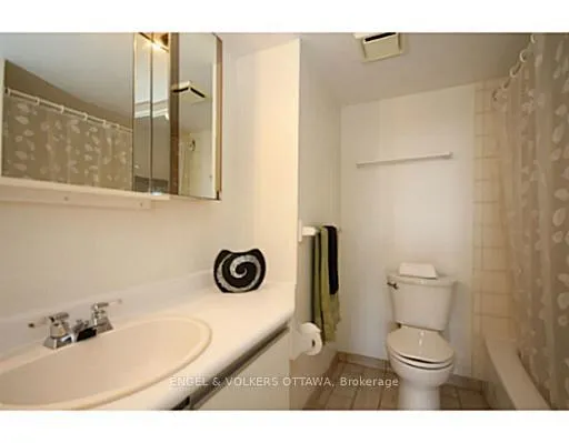 Photo 10 of Unit 409, 1025 Grenon Avenue, Ottawa, Fairfield Heights — HOMEH