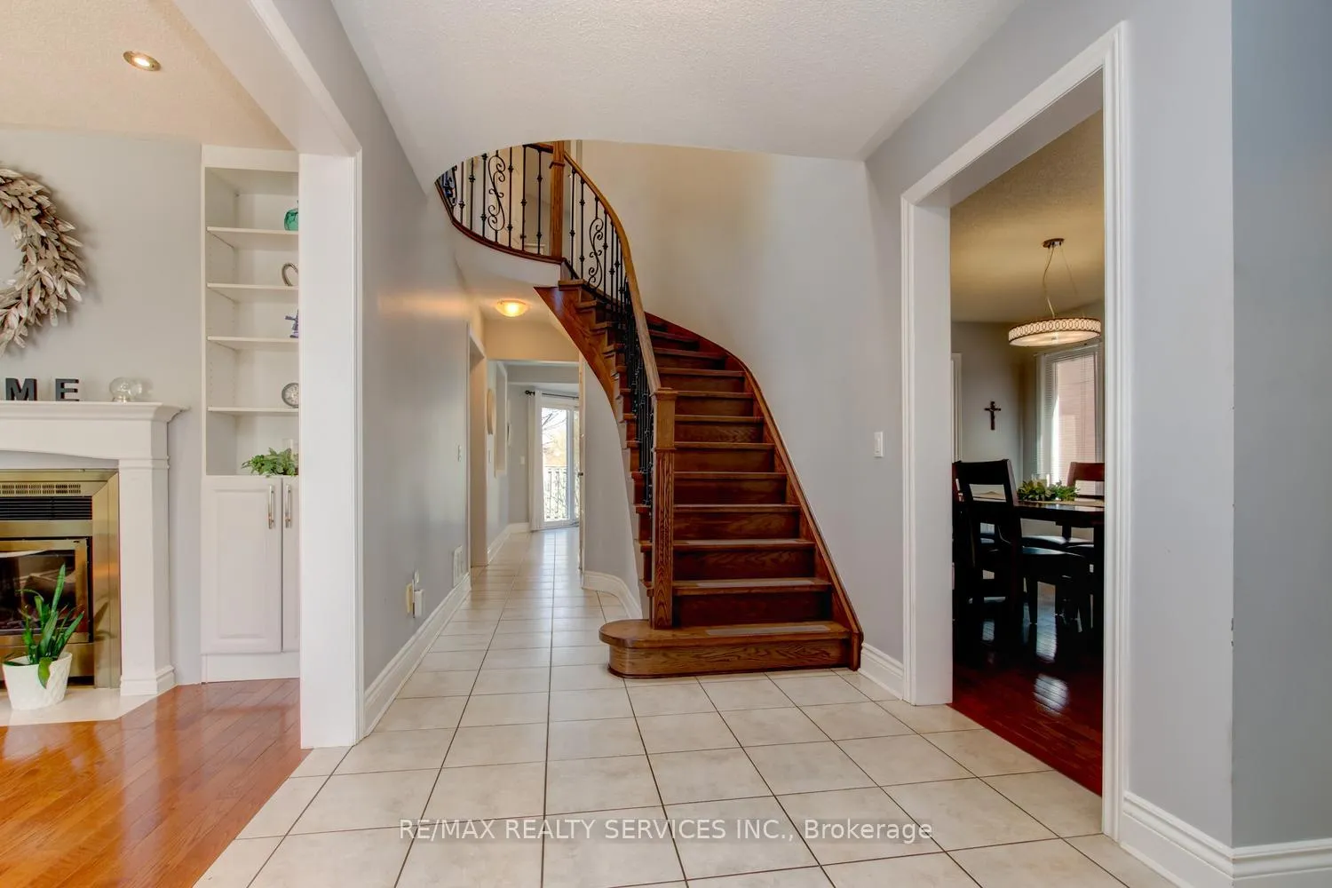 Photo 2 of 3 Nymark Place, Brampton, Westgate — HOMEH