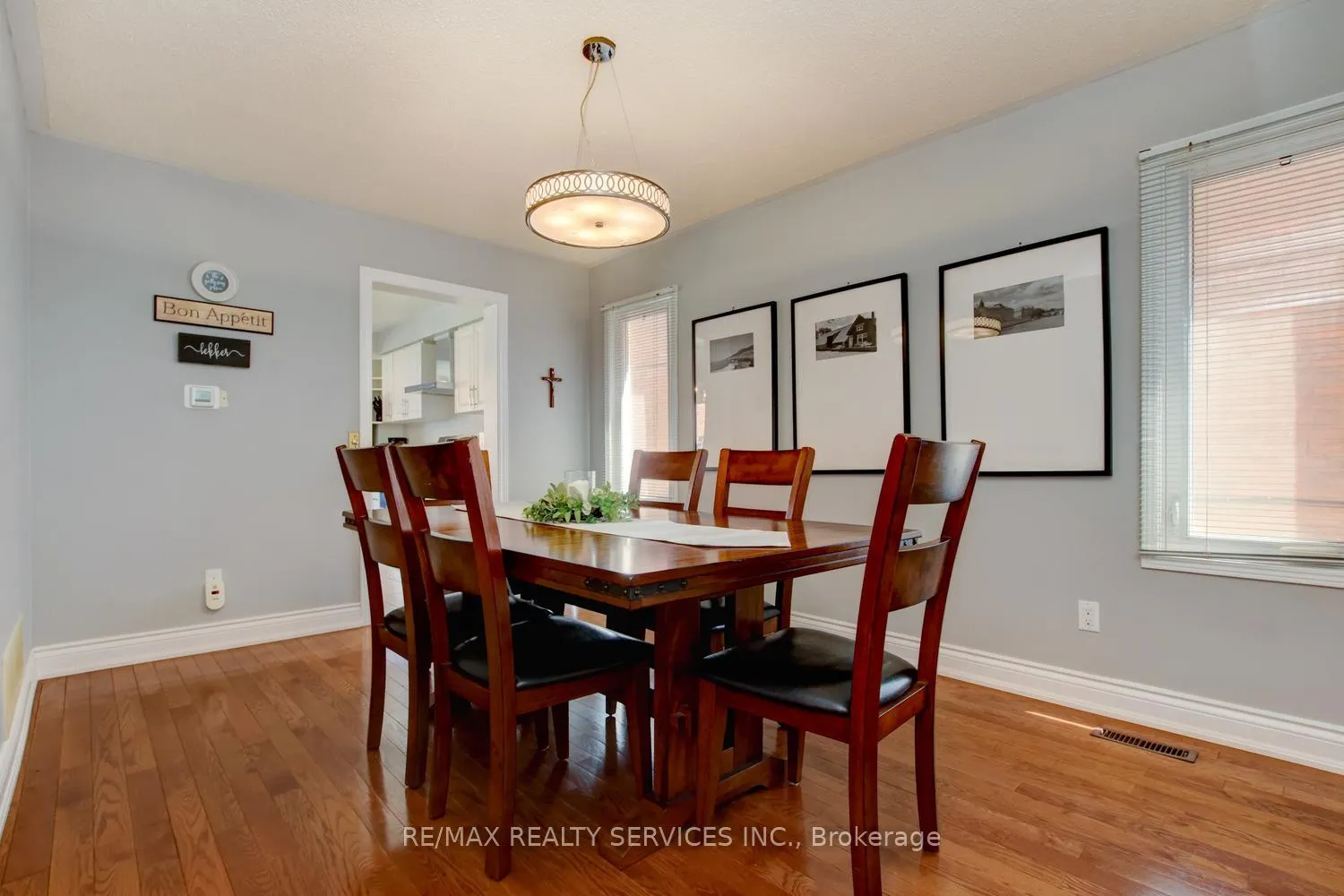 Photo 6 of 3 Nymark Place, Brampton, Westgate — HOMEH