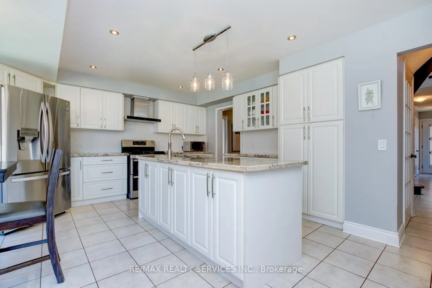 Photo 20 of 3 Nymark Place, Brampton, Westgate — HOMEH