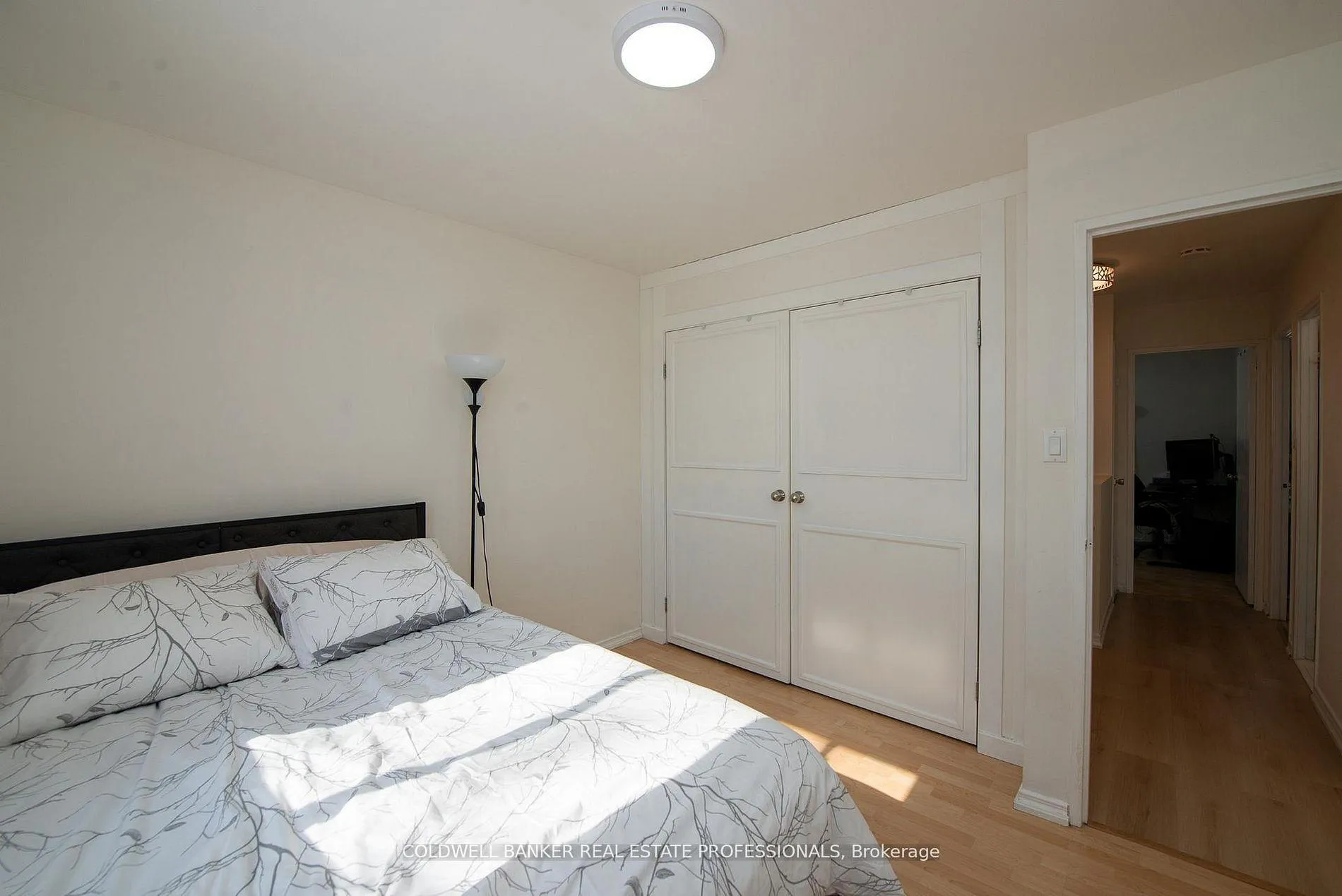 Photo 10 of 781 Sunnypoint Drive, Newmarket, Huron Heights-Leslie Valley — HOMEH