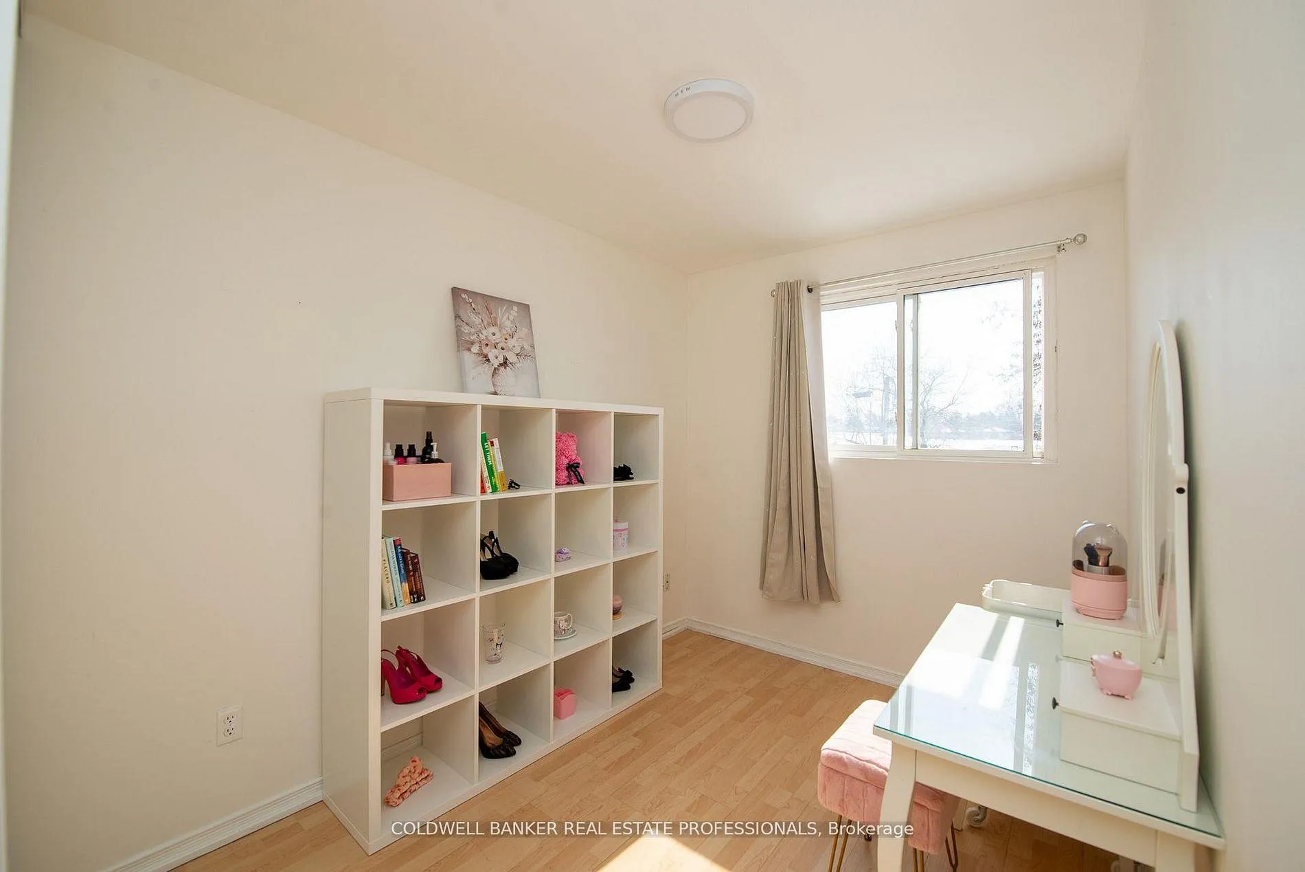 Photo 13 of 781 Sunnypoint Drive, Newmarket, Huron Heights-Leslie Valley — HOMEH