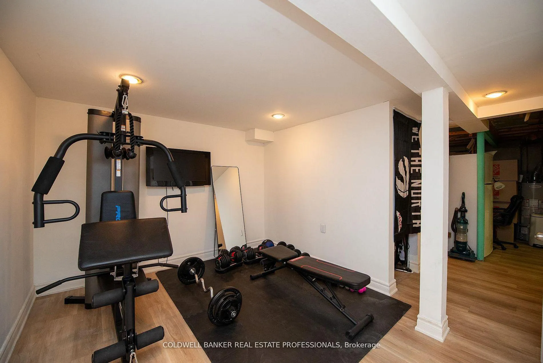 Photo 22 of 781 Sunnypoint Drive, Newmarket, Huron Heights-Leslie Valley — HOMEH