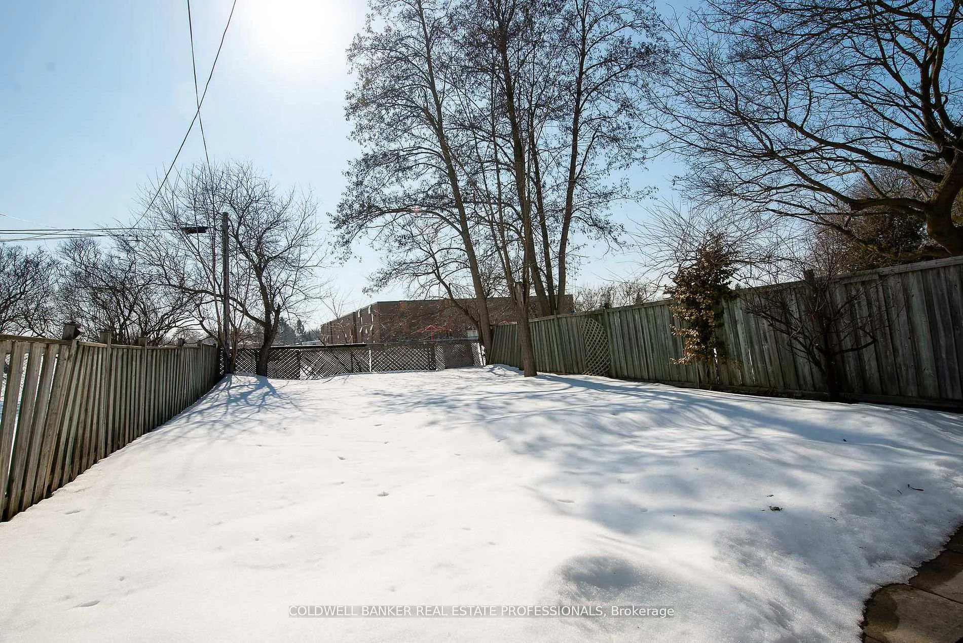Photo 26 of 781 Sunnypoint Drive, Newmarket, Huron Heights-Leslie Valley — HOMEH