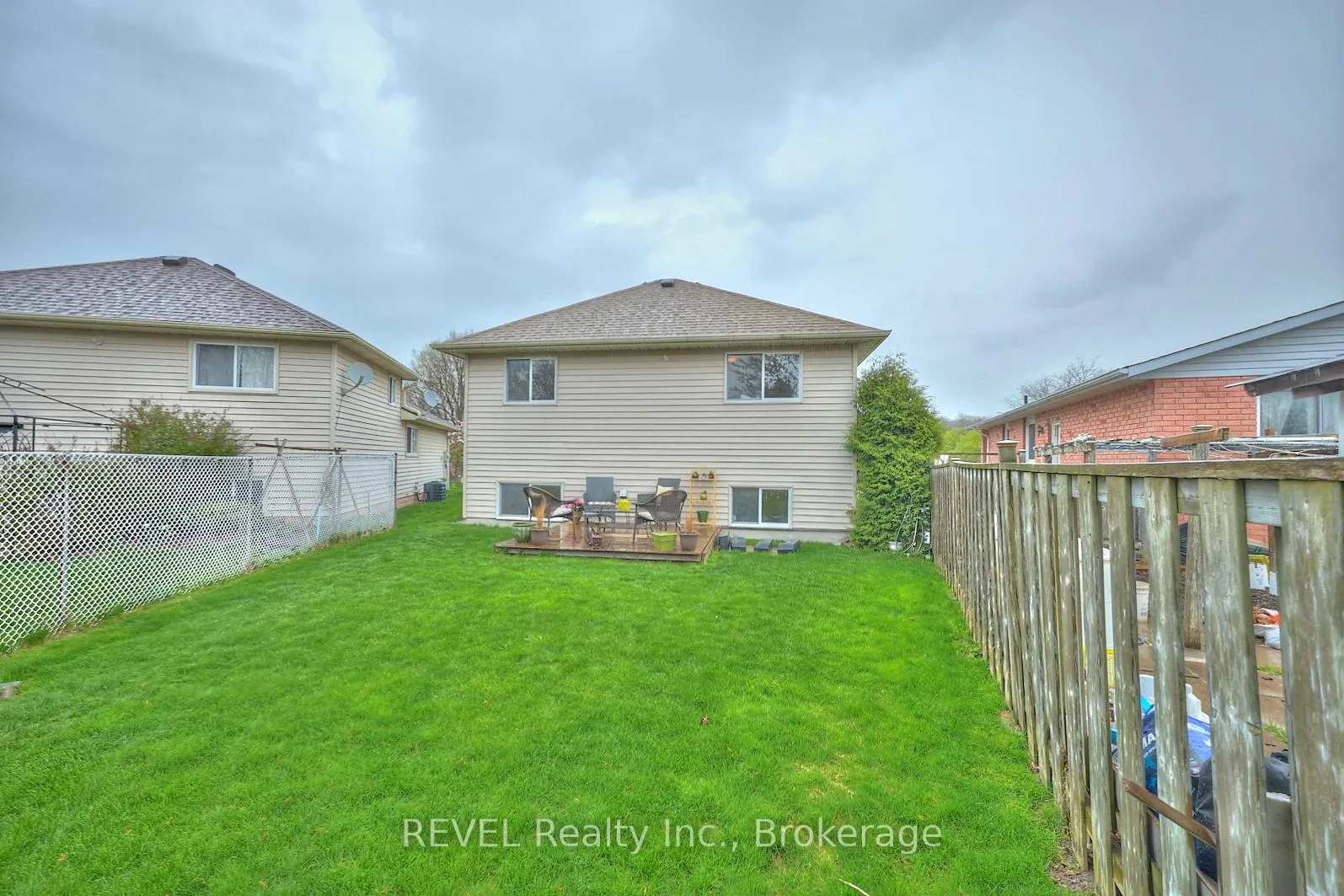 Photo 27 of 7395 Alex Avenue, Niagara Falls, Oldfield — HOMEH