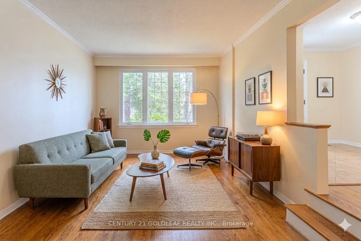 Photo 8 of 19 Southpark Drive, Ottawa, Blackburn Hamlet — HOMEH