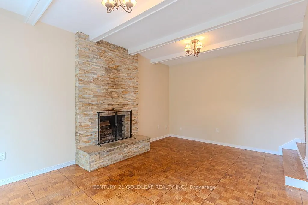 Photo 20 of 19 Southpark Drive, Ottawa, Blackburn Hamlet — HOMEH