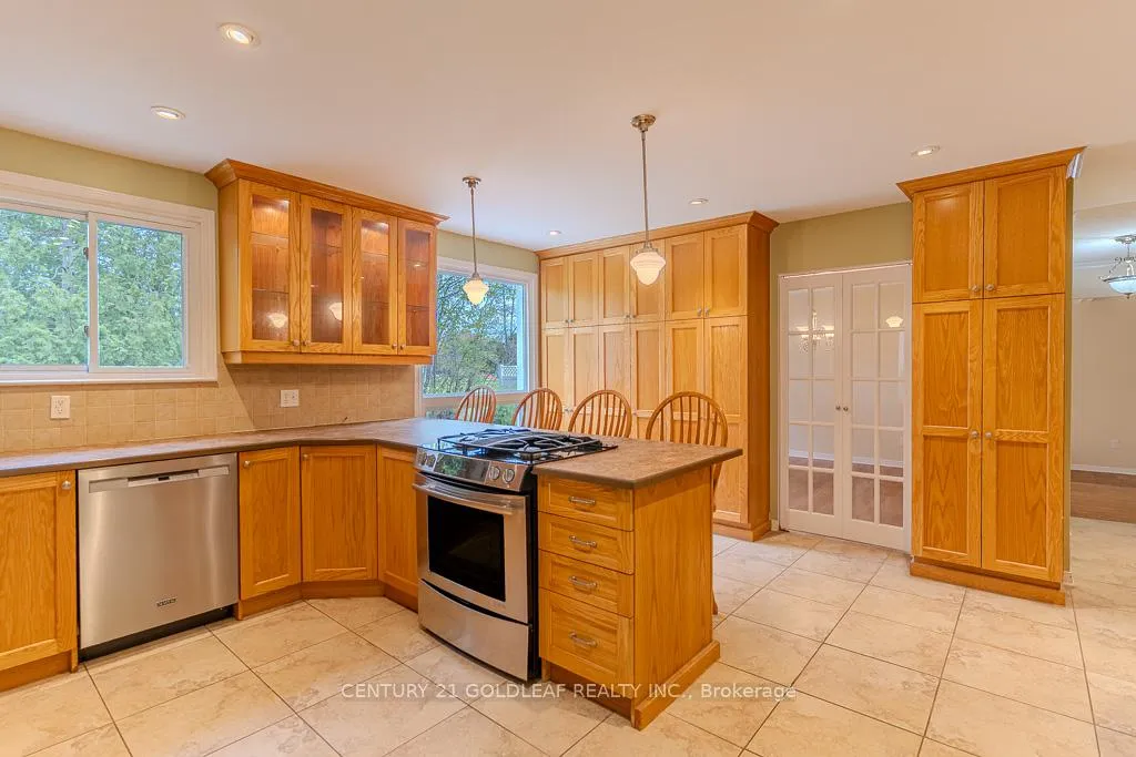 Photo 24 of 19 Southpark Drive, Ottawa, Blackburn Hamlet — HOMEH