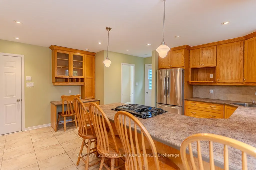 Photo 25 of 19 Southpark Drive, Ottawa, Blackburn Hamlet — HOMEH