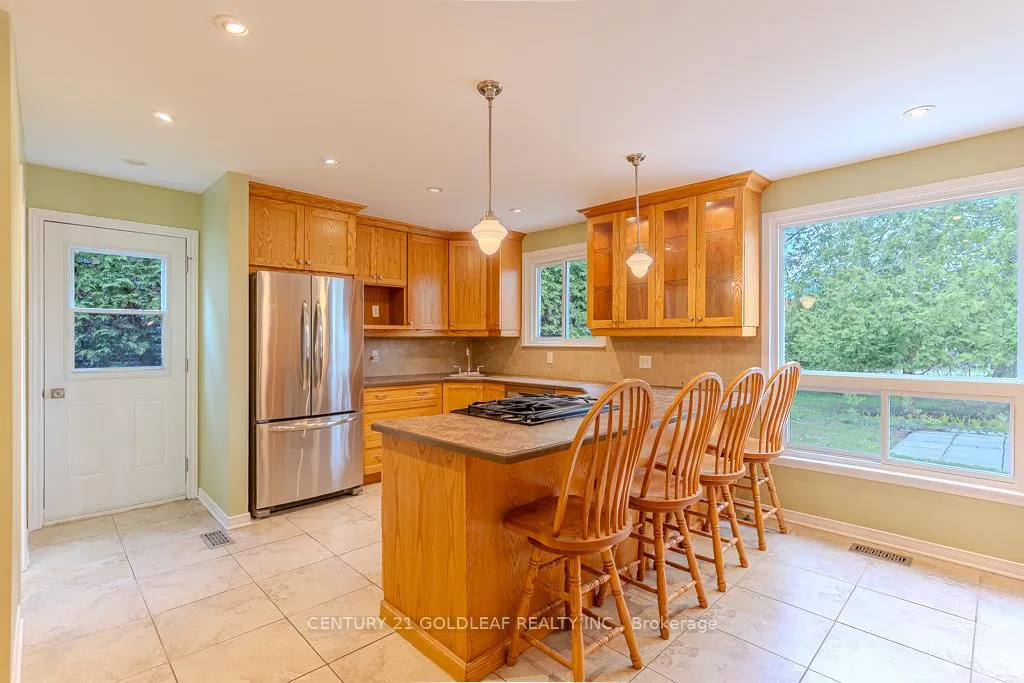 Photo 26 of 19 Southpark Drive, Ottawa, Blackburn Hamlet — HOMEH