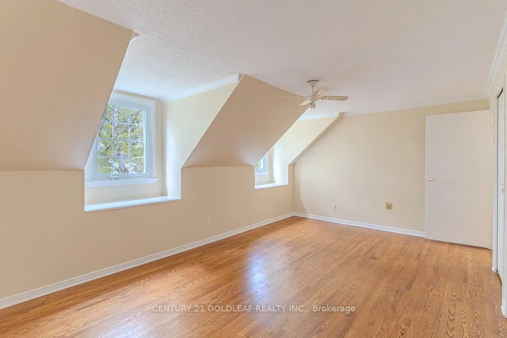 Photo 33 of 19 Southpark Drive, Ottawa, Blackburn Hamlet — HOMEH