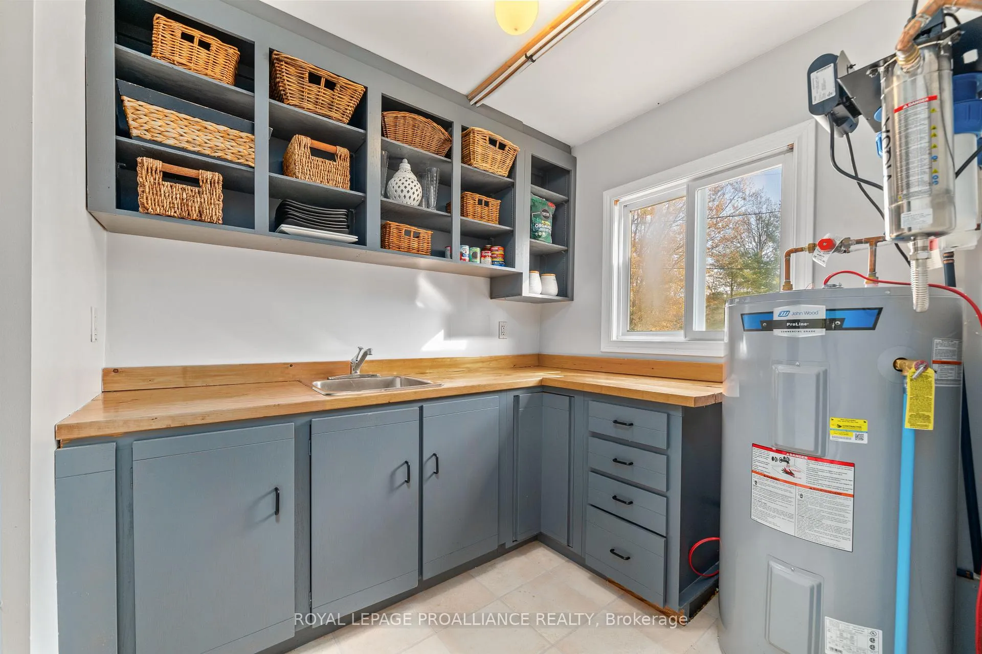 Photo 20 of 1019 Turner Way, Frontenac, Frontenac Centre — HOMEH