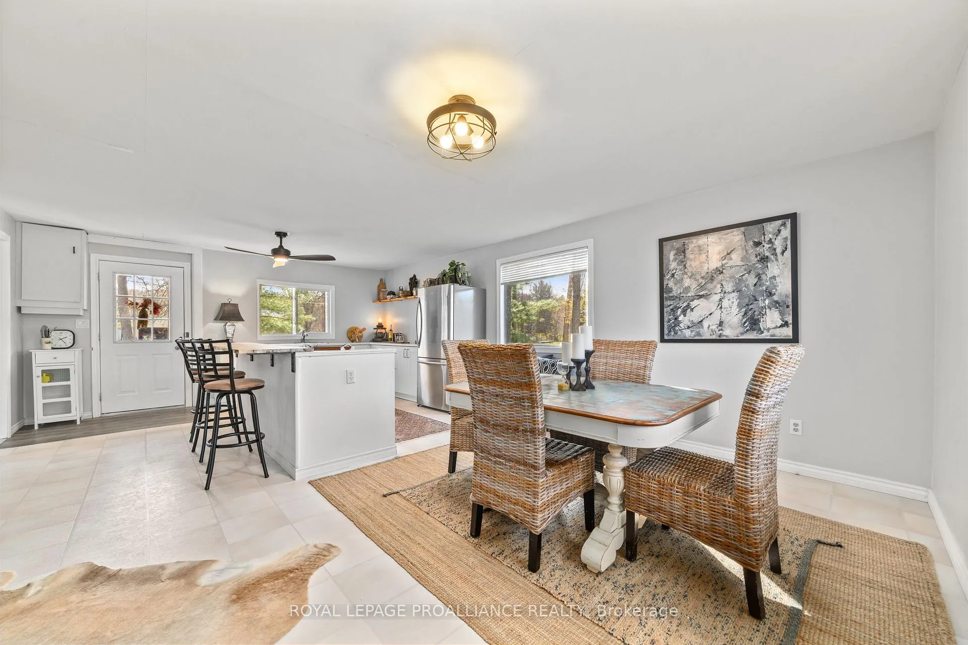 Photo 27 of 1019 Turner Way, Frontenac, Frontenac Centre — HOMEH