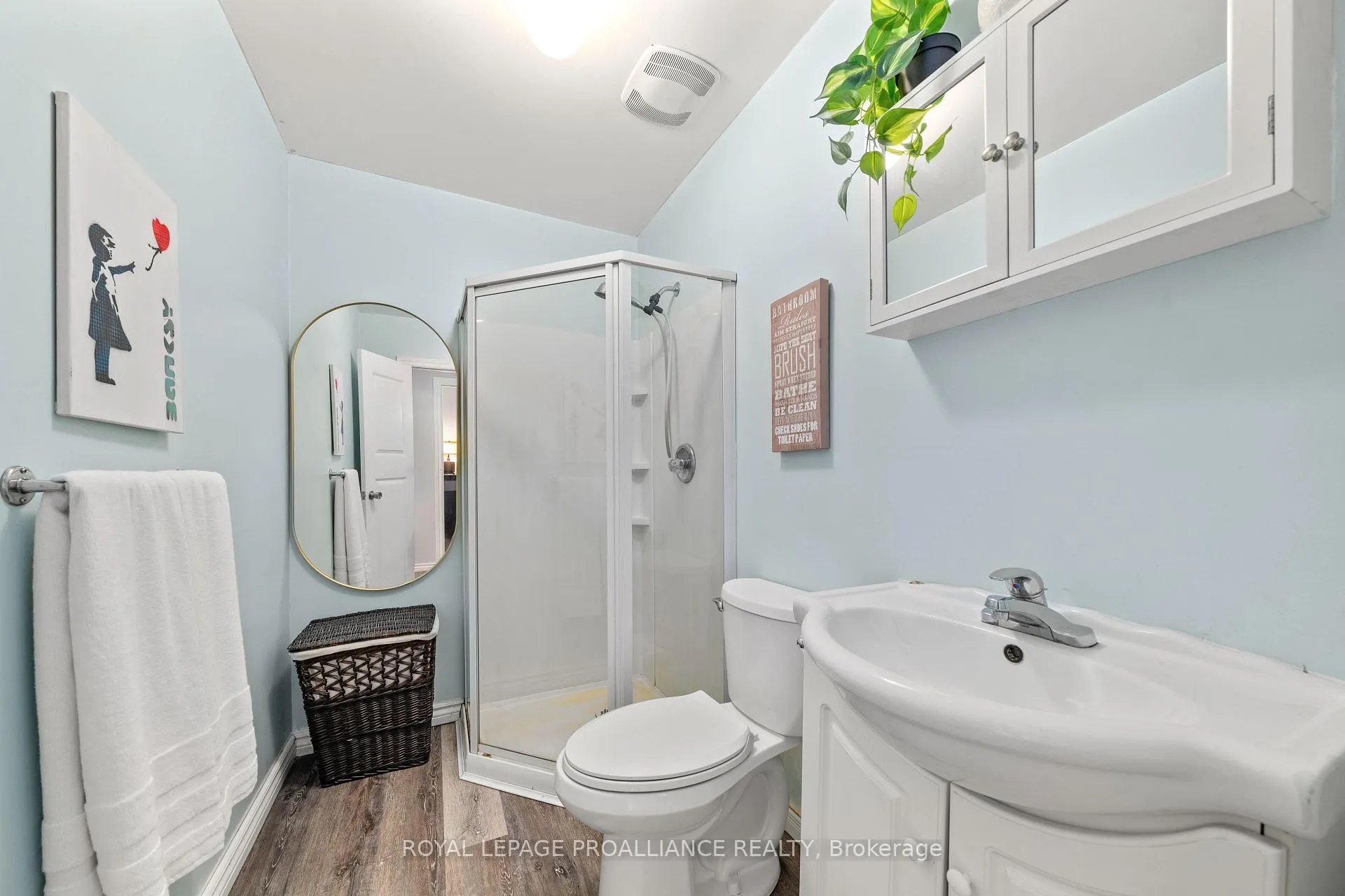 Photo 33 of 1019 Turner Way, Frontenac, Frontenac Centre — HOMEH