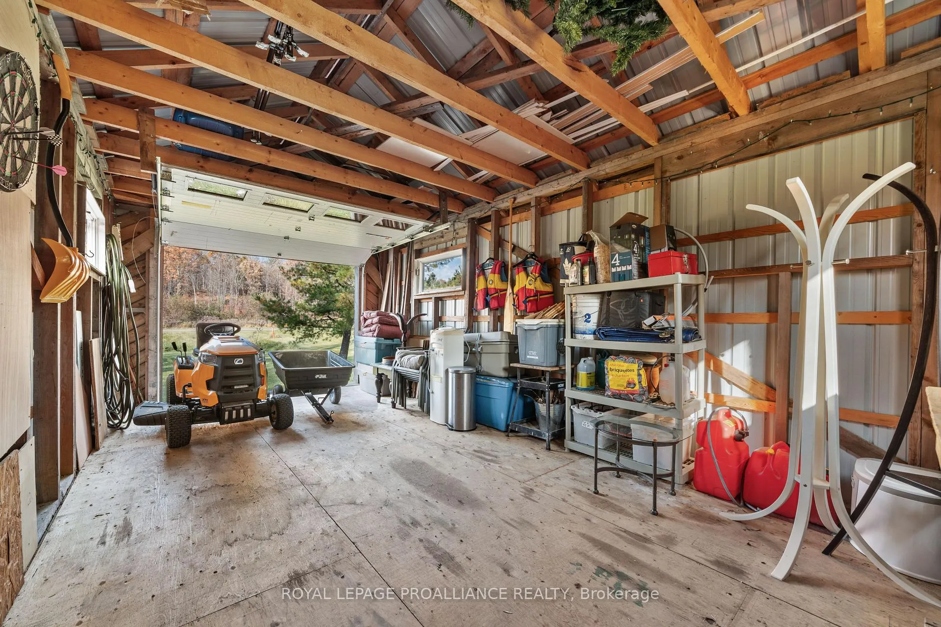 Photo 48 of 1019 Turner Way, Frontenac, Frontenac Centre — HOMEH