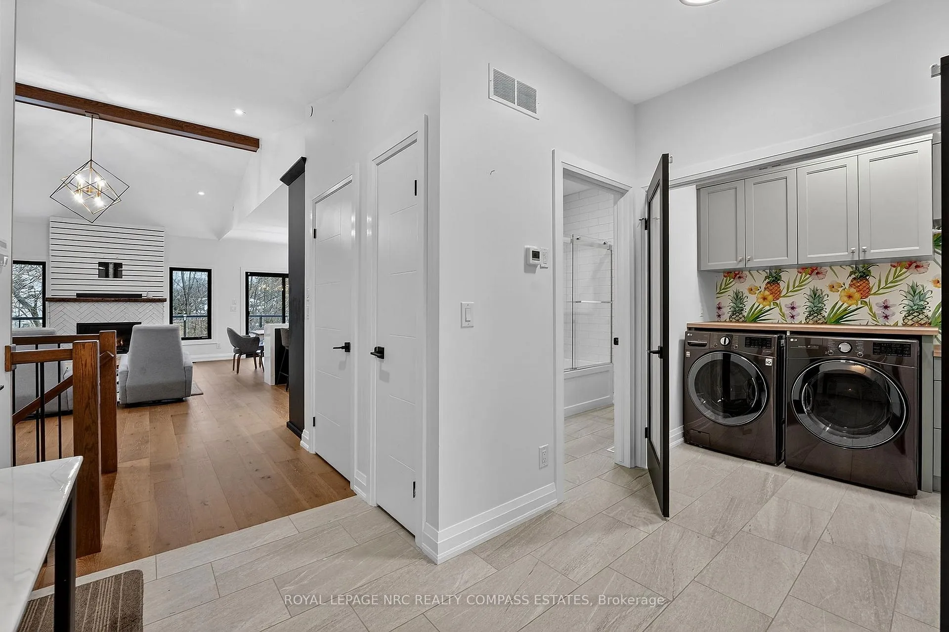 Photo 7 of Unit 13, 525 Niagara Street, St. Catharines, Vine/Linwell — HOMEH