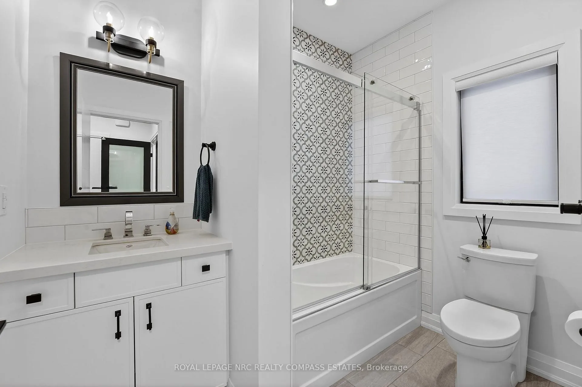 Photo 9 of Unit 13, 525 Niagara Street, St. Catharines, Vine/Linwell — HOMEH