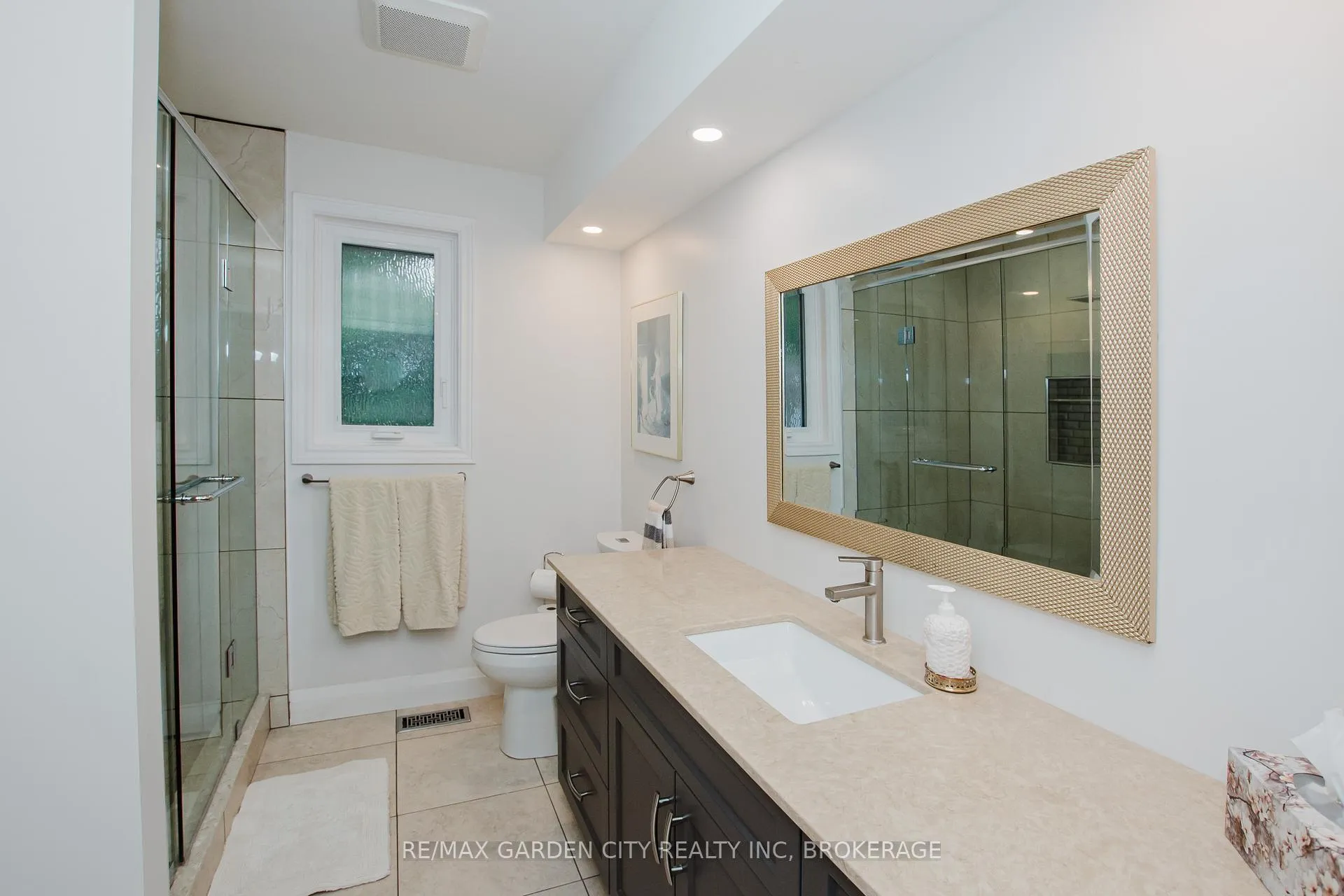 Photo 29 of 2 Valleyview Court, Pelham, Fonthill — HOMEH