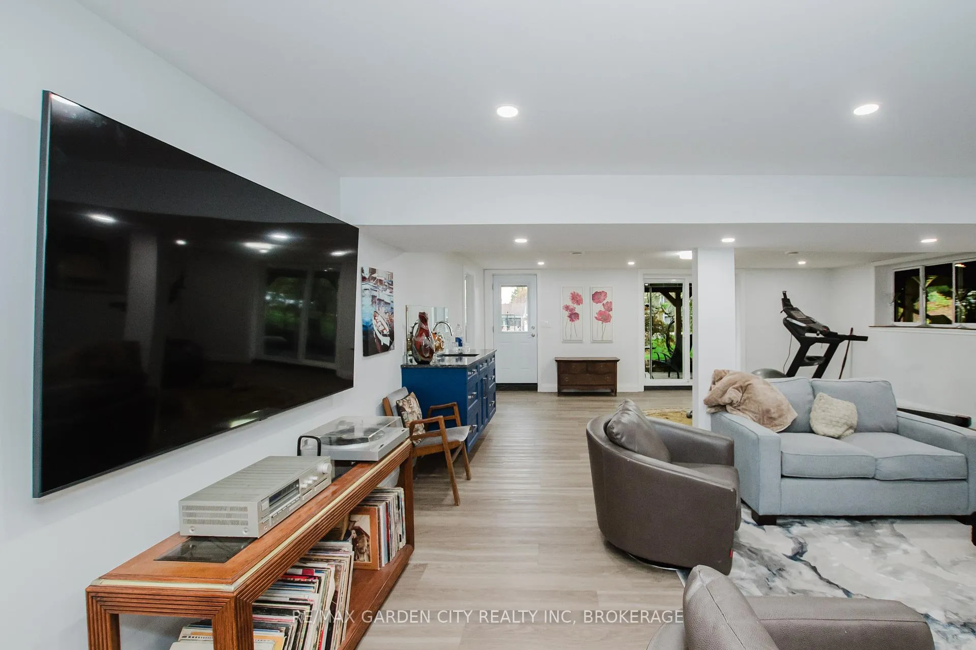 Photo 36 of 2 Valleyview Court, Pelham, Fonthill — HOMEH