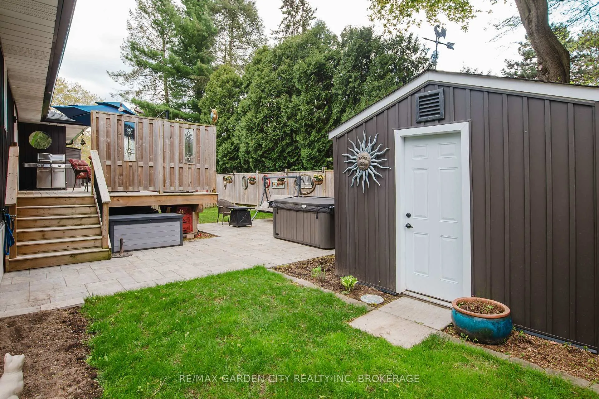 Photo 46 of 2 Valleyview Court, Pelham, Fonthill — HOMEH