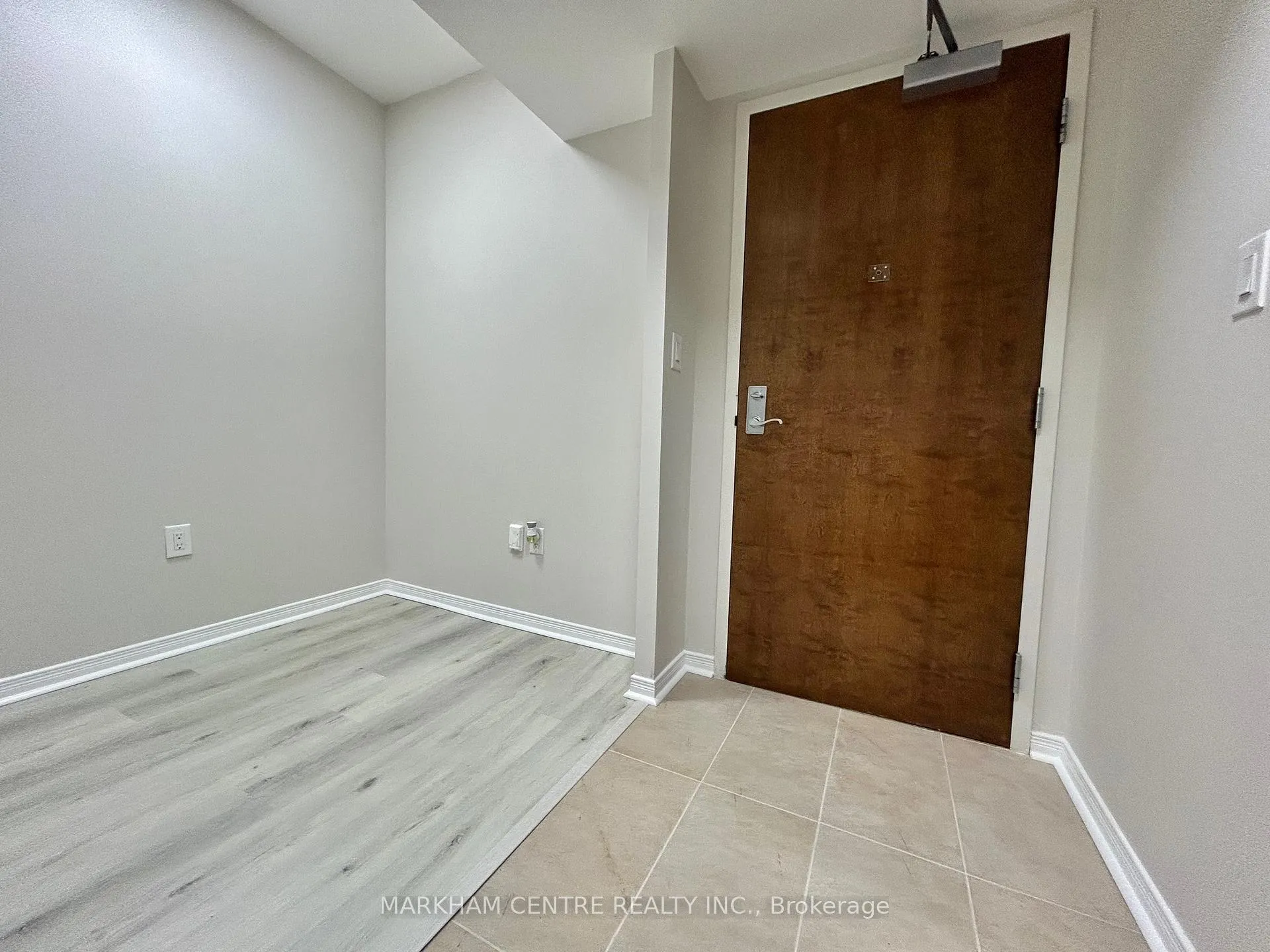 Photo 7 of Unit 116, 4600 Steeles Avenue E, Markham, Milliken Mills East — HOMEH