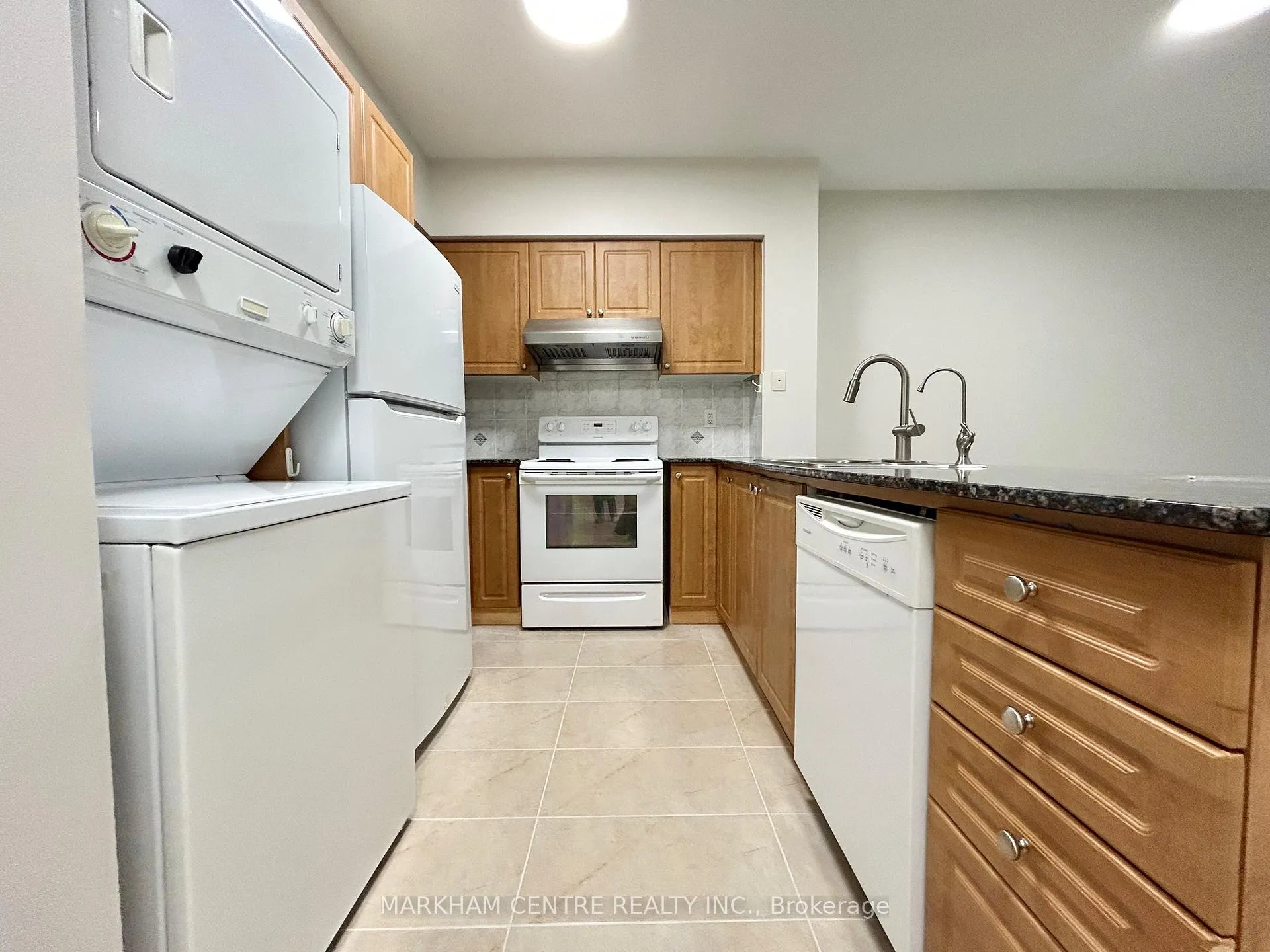 Photo 8 of Unit 116, 4600 Steeles Avenue E, Markham, Milliken Mills East — HOMEH