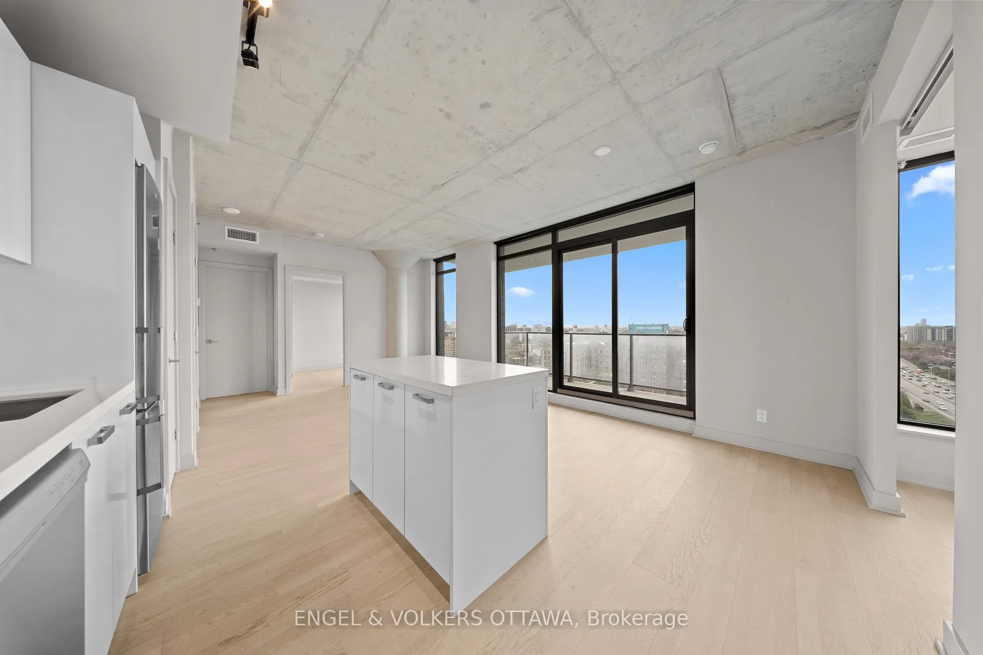 Photo 3 of Unit 1701, 203 Catherine Street, Ottawa, Ottawa Centre — HOMEH