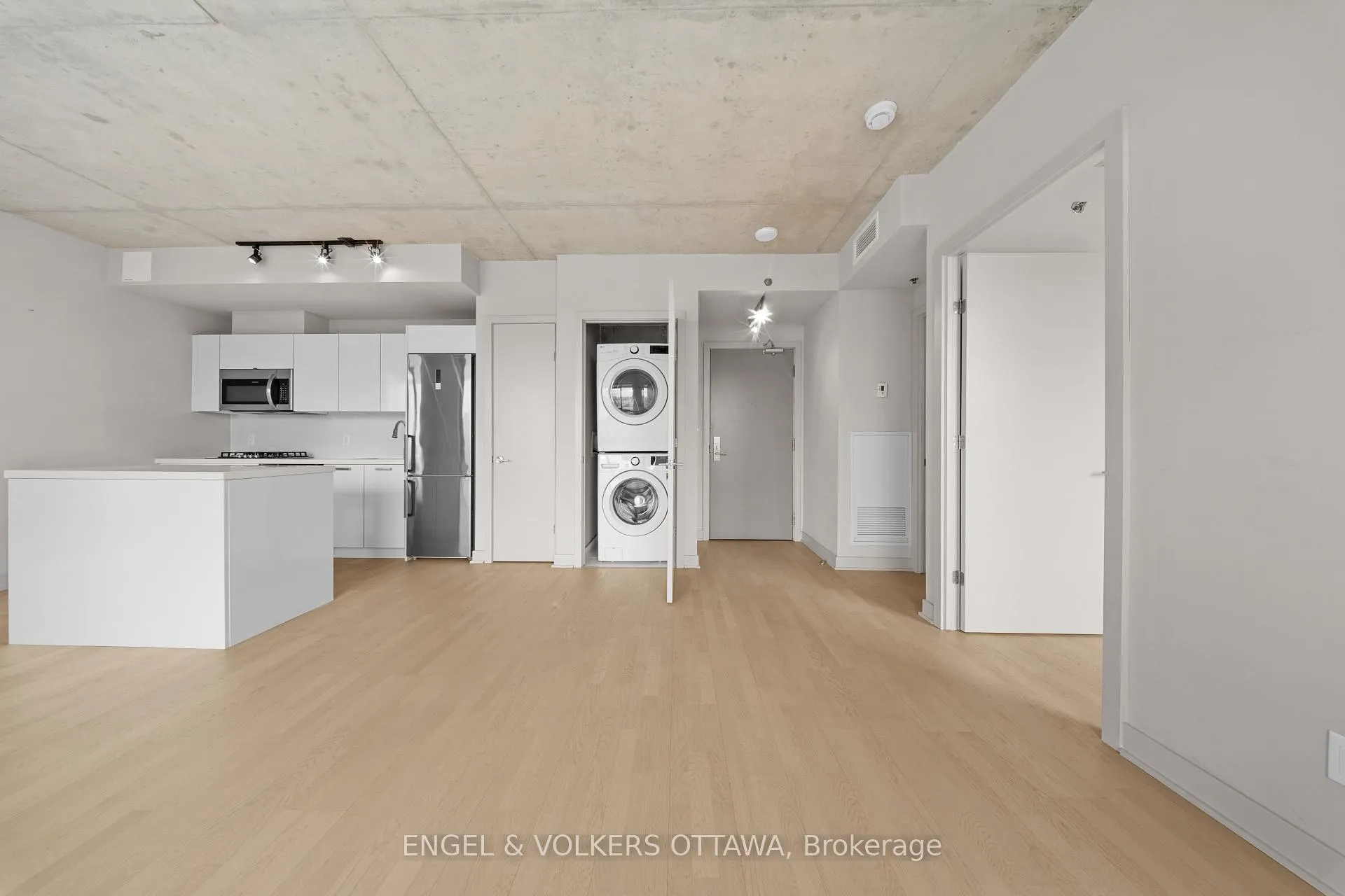 Photo 7 of Unit 1701, 203 Catherine Street, Ottawa, Ottawa Centre — HOMEH