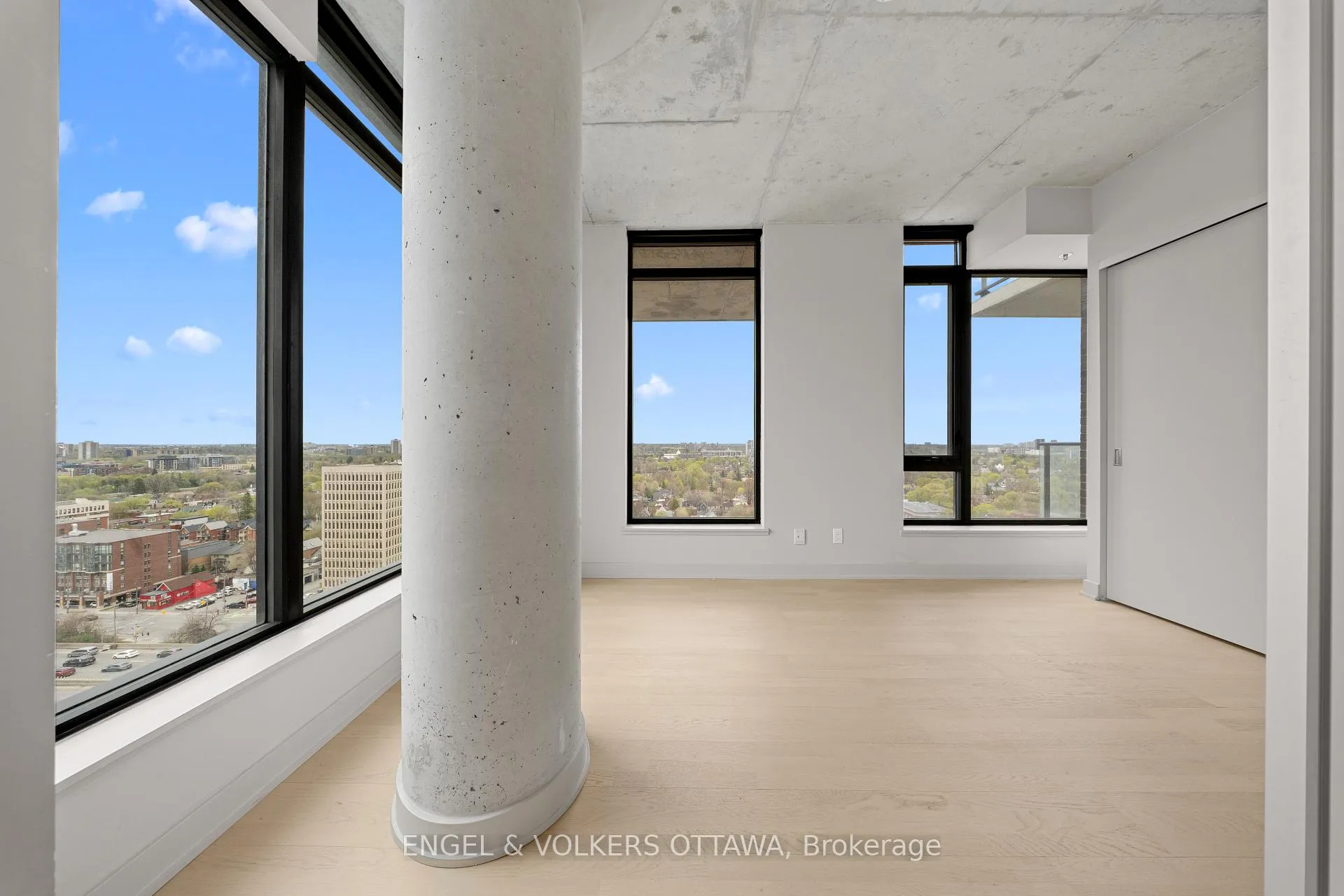 Photo 10 of Unit 1701, 203 Catherine Street, Ottawa, Ottawa Centre — HOMEH