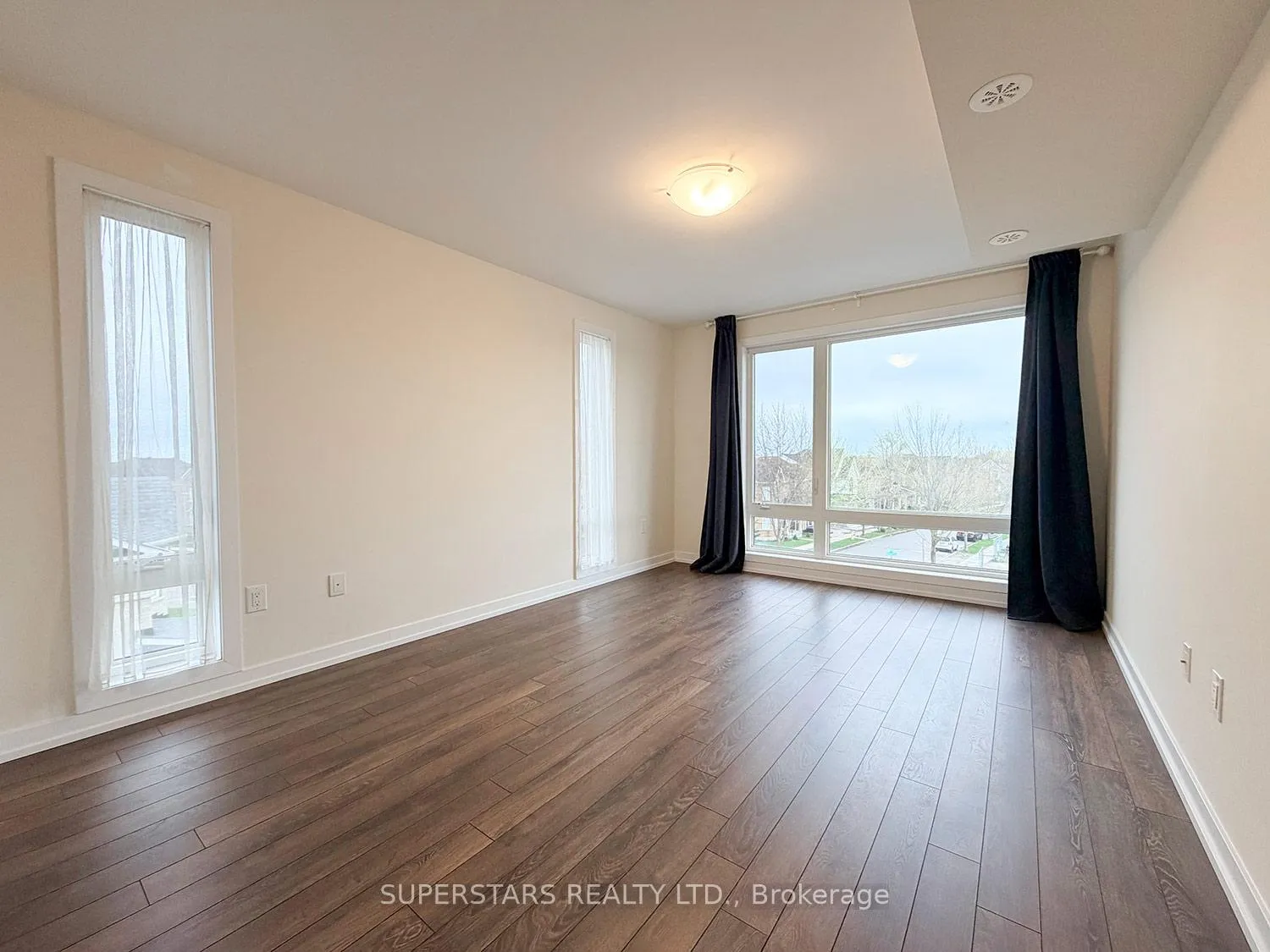 Photo 10 of Unit 2103, 2 Westmeath Lane, Markham, Cornell — HOMEH