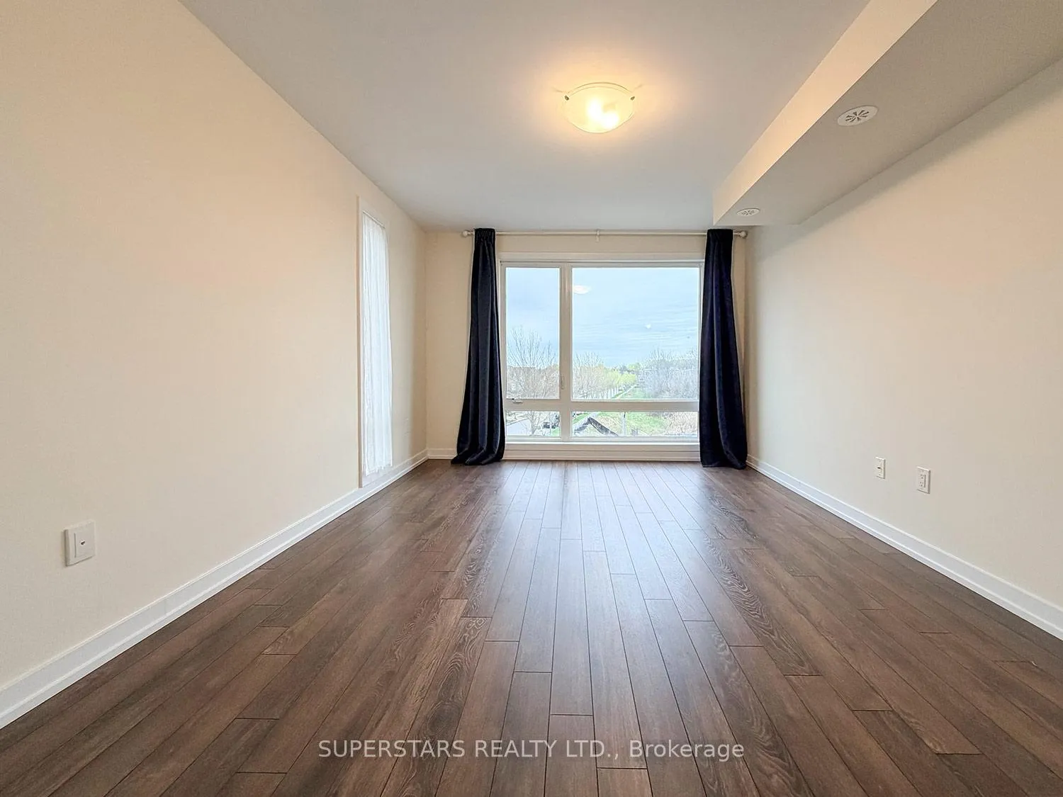 Photo 11 of Unit 2103, 2 Westmeath Lane, Markham, Cornell — HOMEH