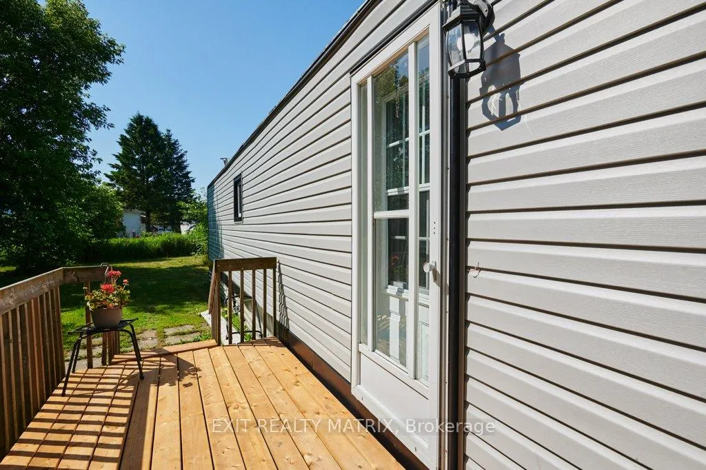 Photo 3 of 8930 Lynwood Park Private, Ottawa, Osgoode Twp North of Reg Rd 6 — HOMEH