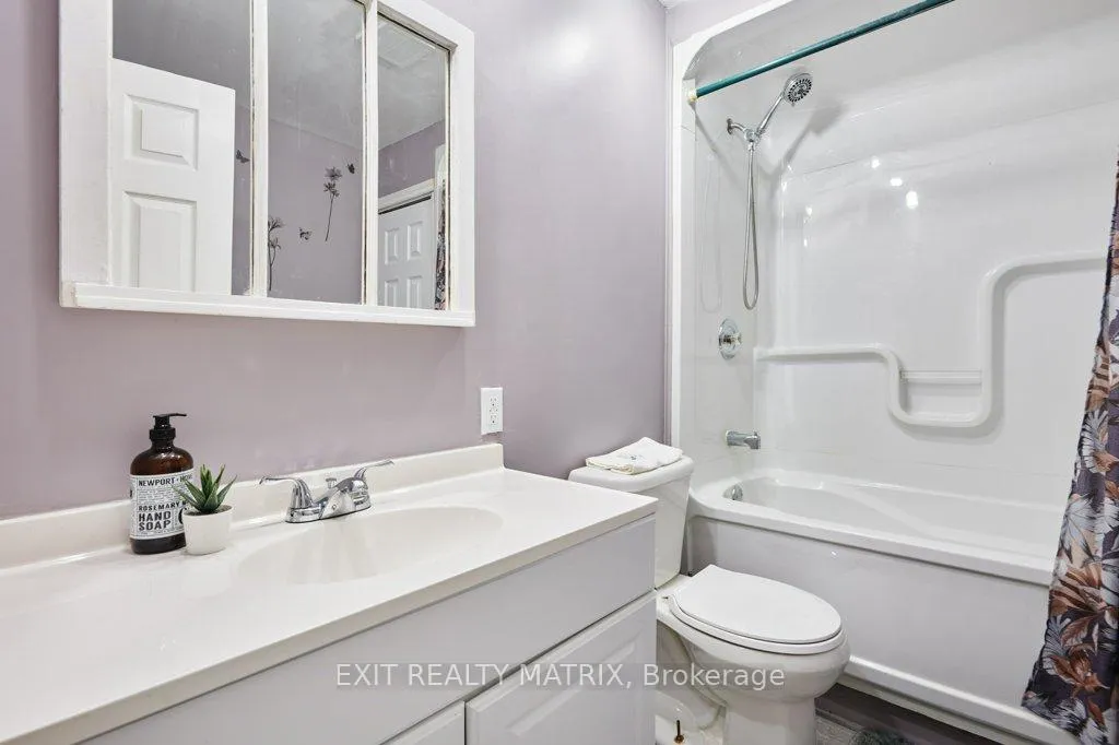 Photo 24 of 8930 Lynwood Park Private, Ottawa, Osgoode Twp North of Reg Rd 6 — HOMEH