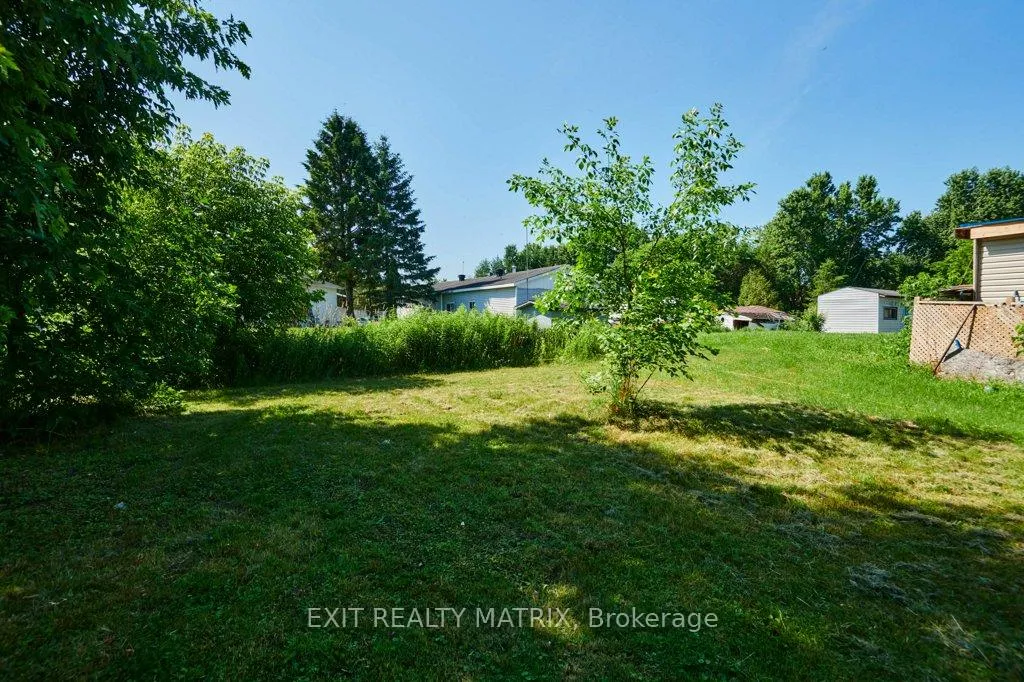 Photo 27 of 8930 Lynwood Park Private, Ottawa, Osgoode Twp North of Reg Rd 6 — HOMEH