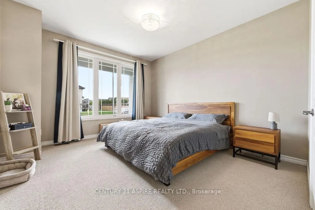 Photo 19 of 541 Gardner Crescent, Petawawa — HOMEH
