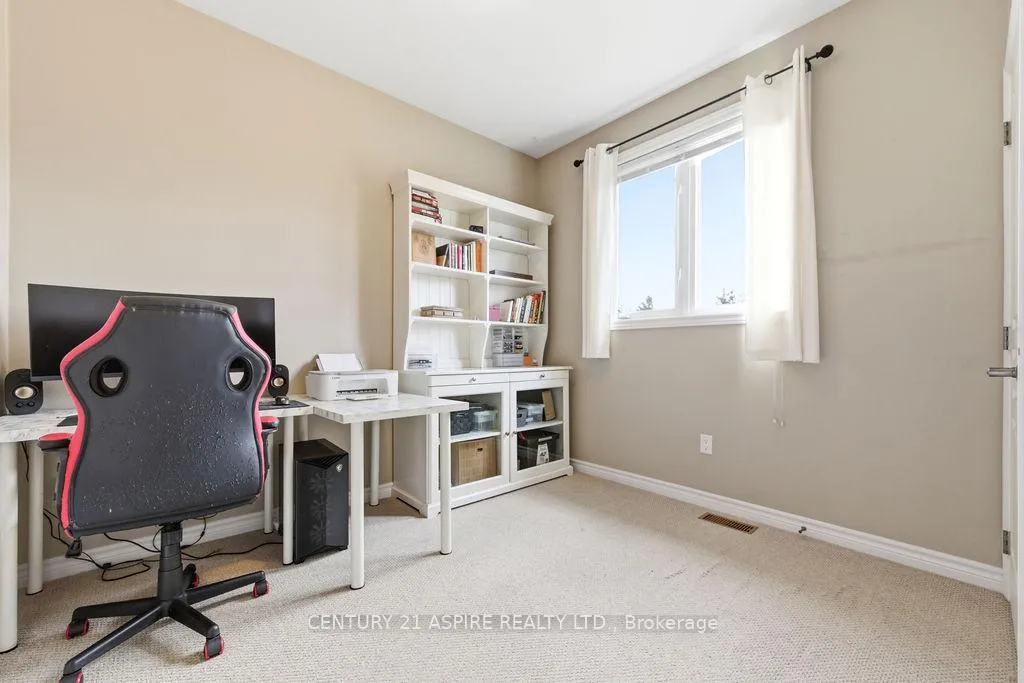 Photo 22 of 541 Gardner Crescent, Petawawa — HOMEH